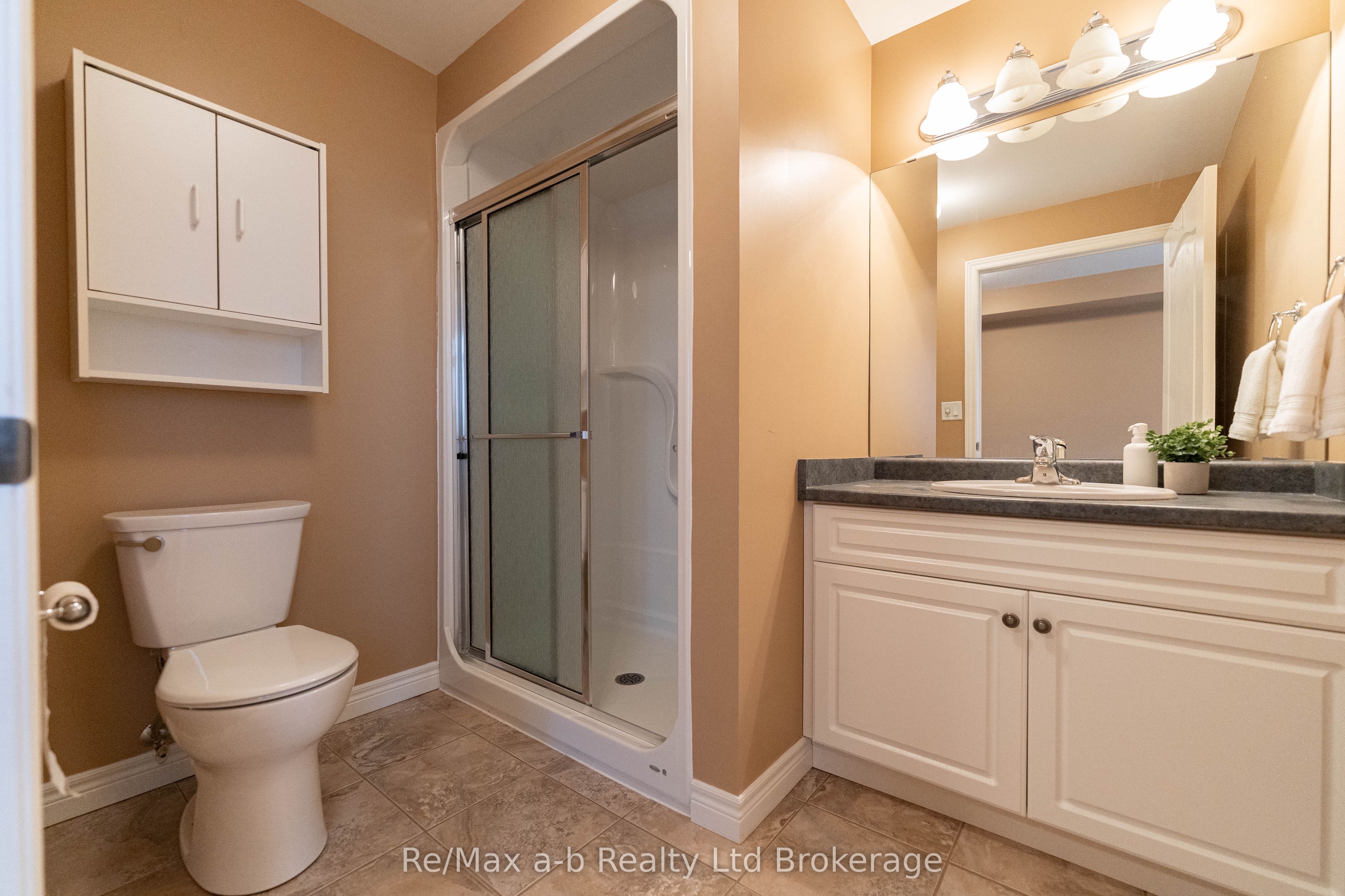 80 Bridge Street E 604 Property Photo 21