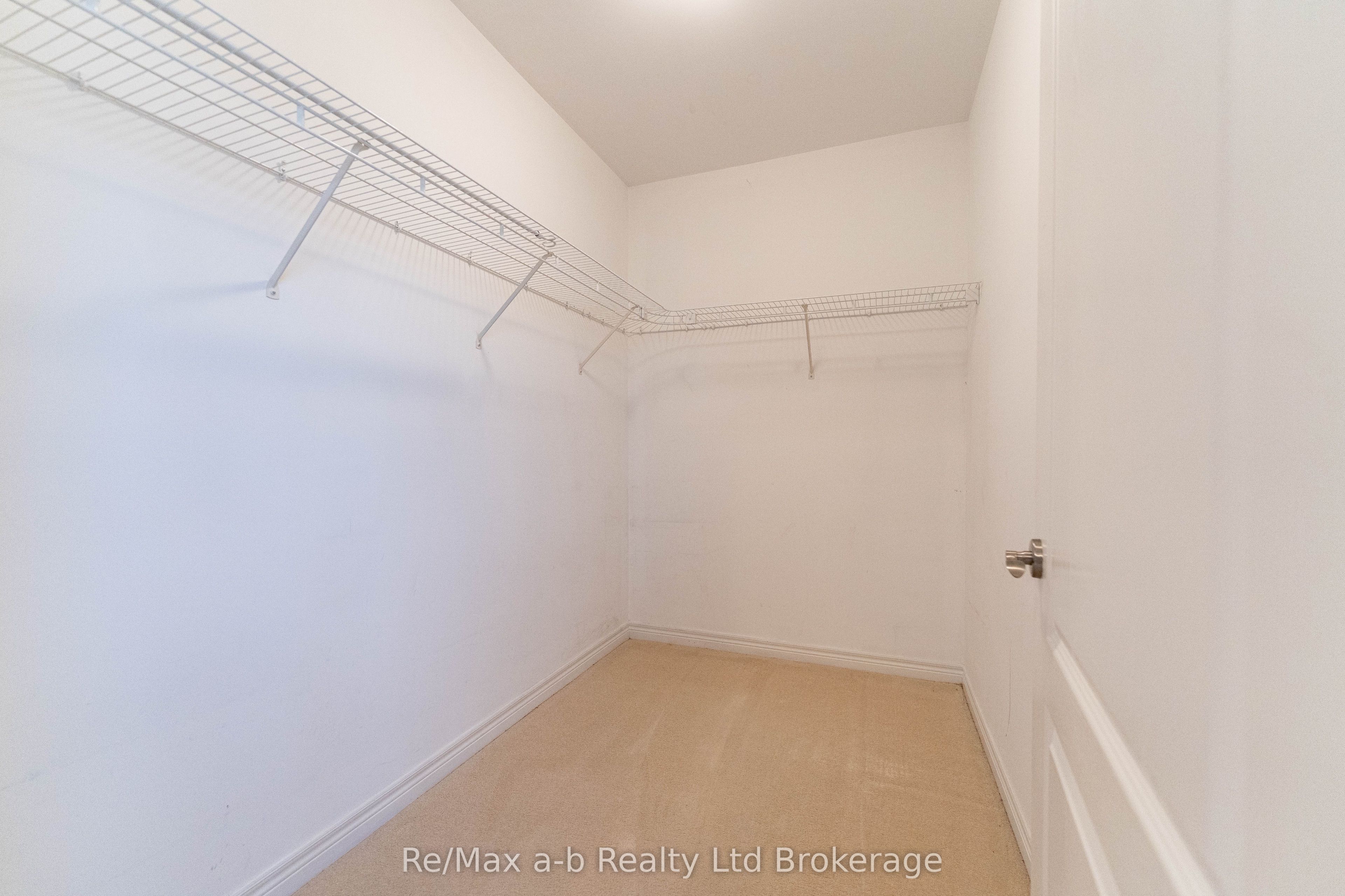 80 Bridge Street E 604 Property Photo 22