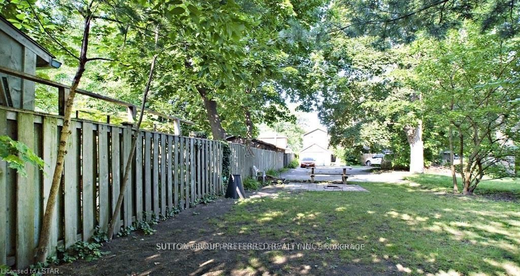 681 Colborne Street Property Photo 18