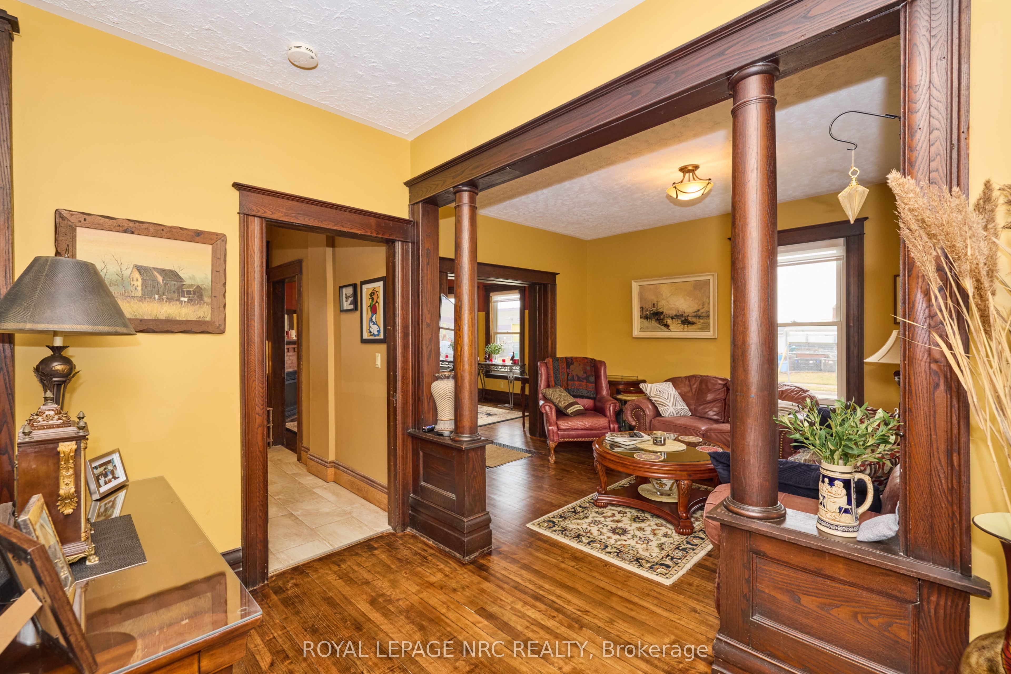 160 Burgar Street Property Photo 7