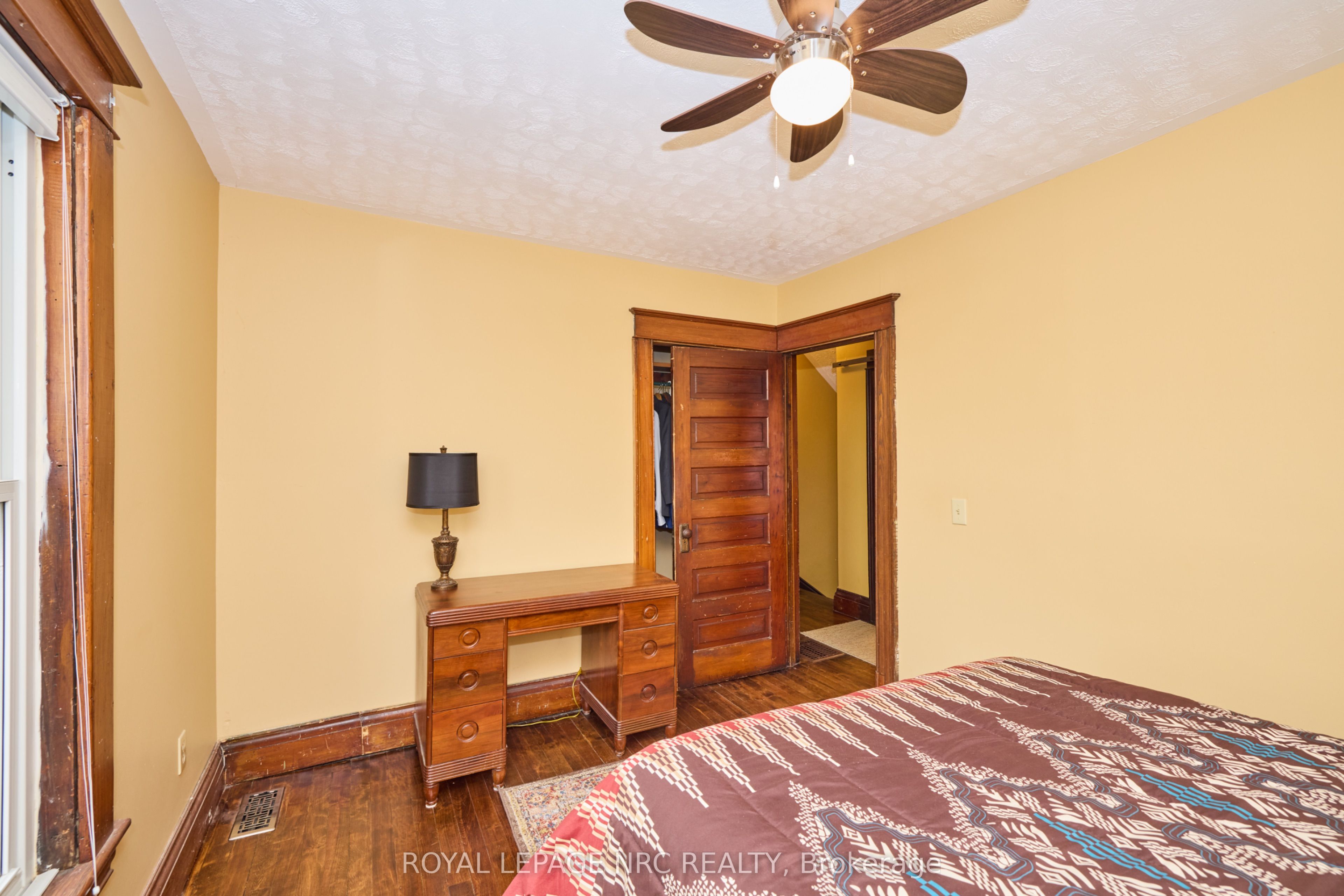 160 Burgar Street Property Photo 24