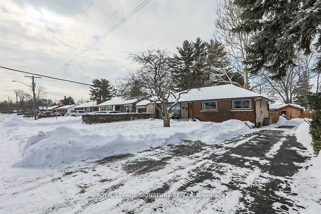 45 Aquadale Dr Property Photo