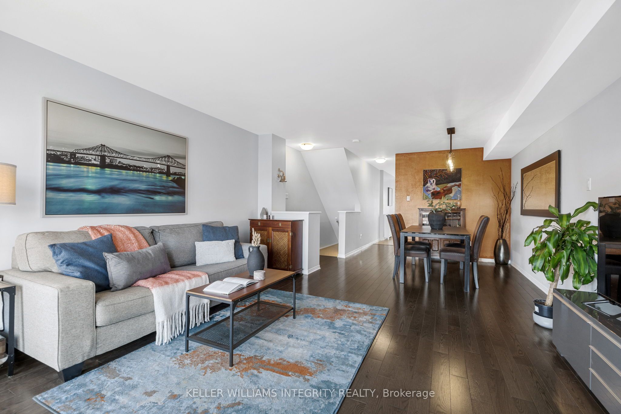 856 Longfields Drive Property Photo 13