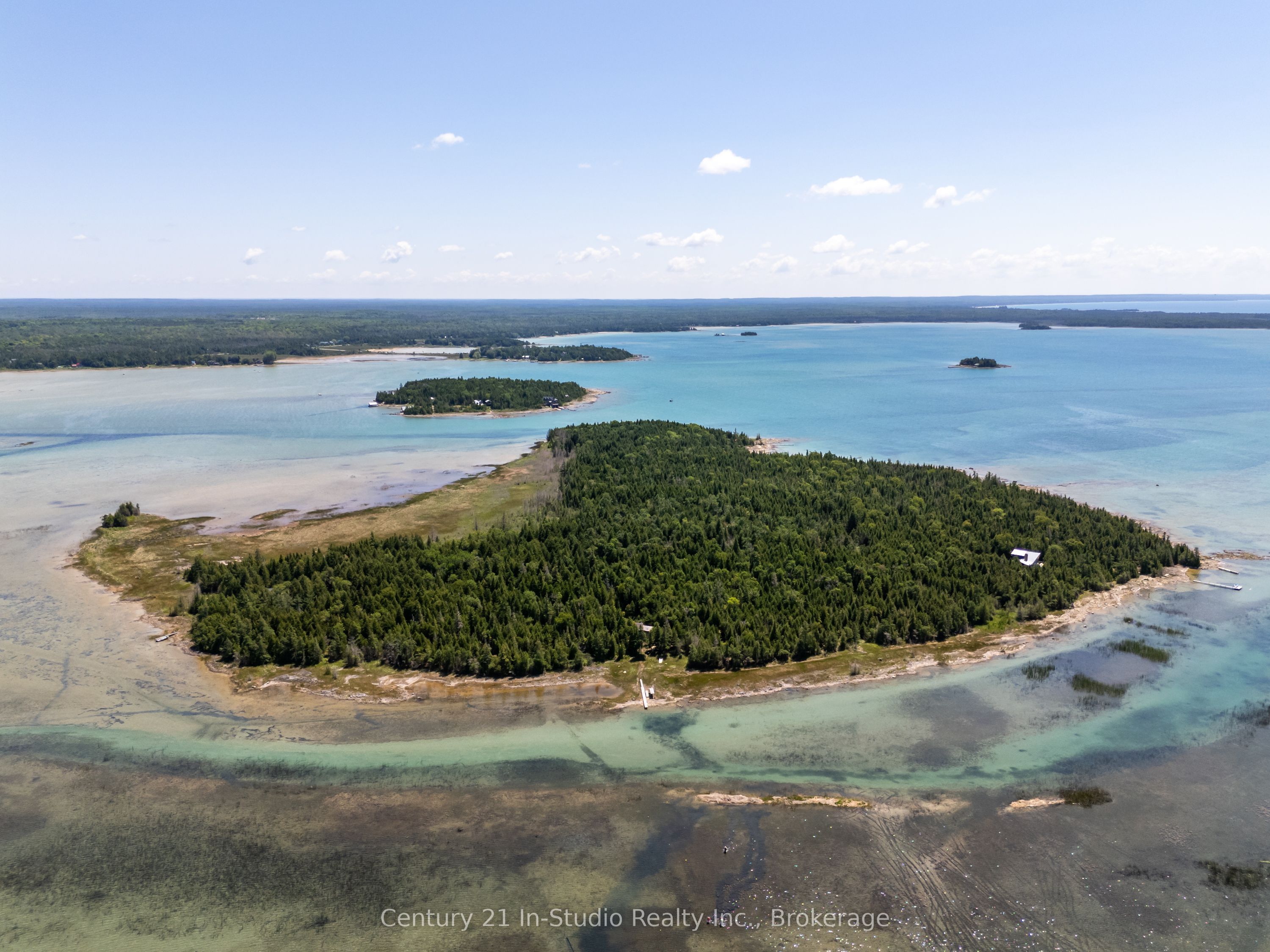 77 Smokehouse Island Property Photo
