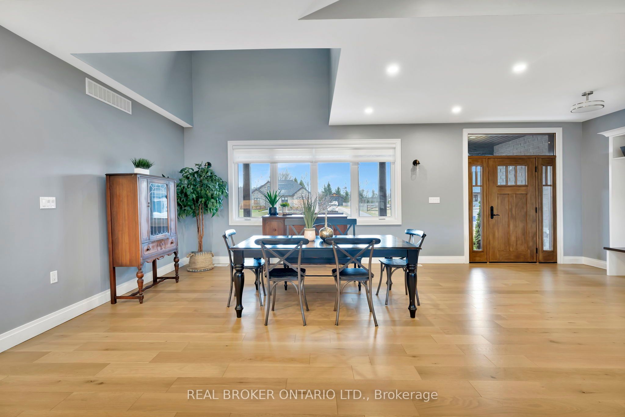 66 August Crescent Property Photo 19