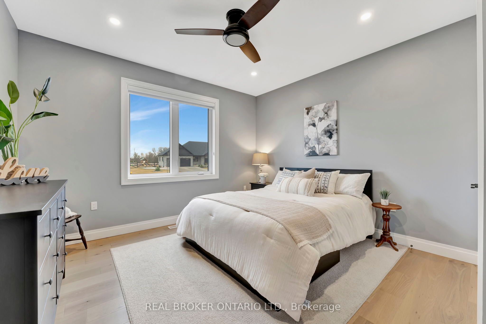 66 August Crescent Property Photo 24