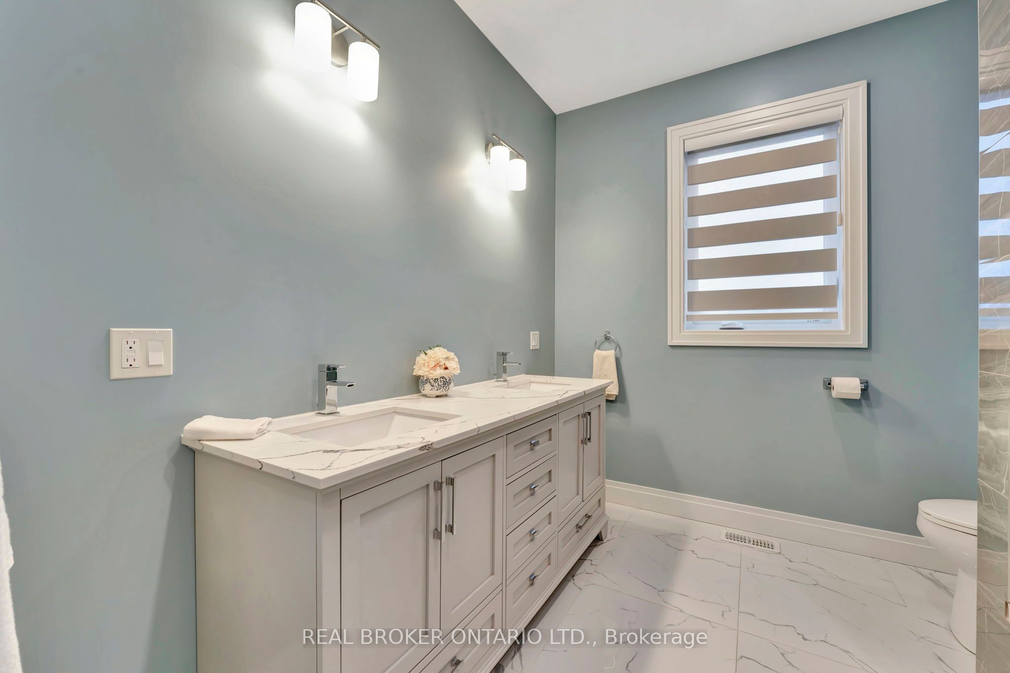 66 August Crescent Property Photo 25