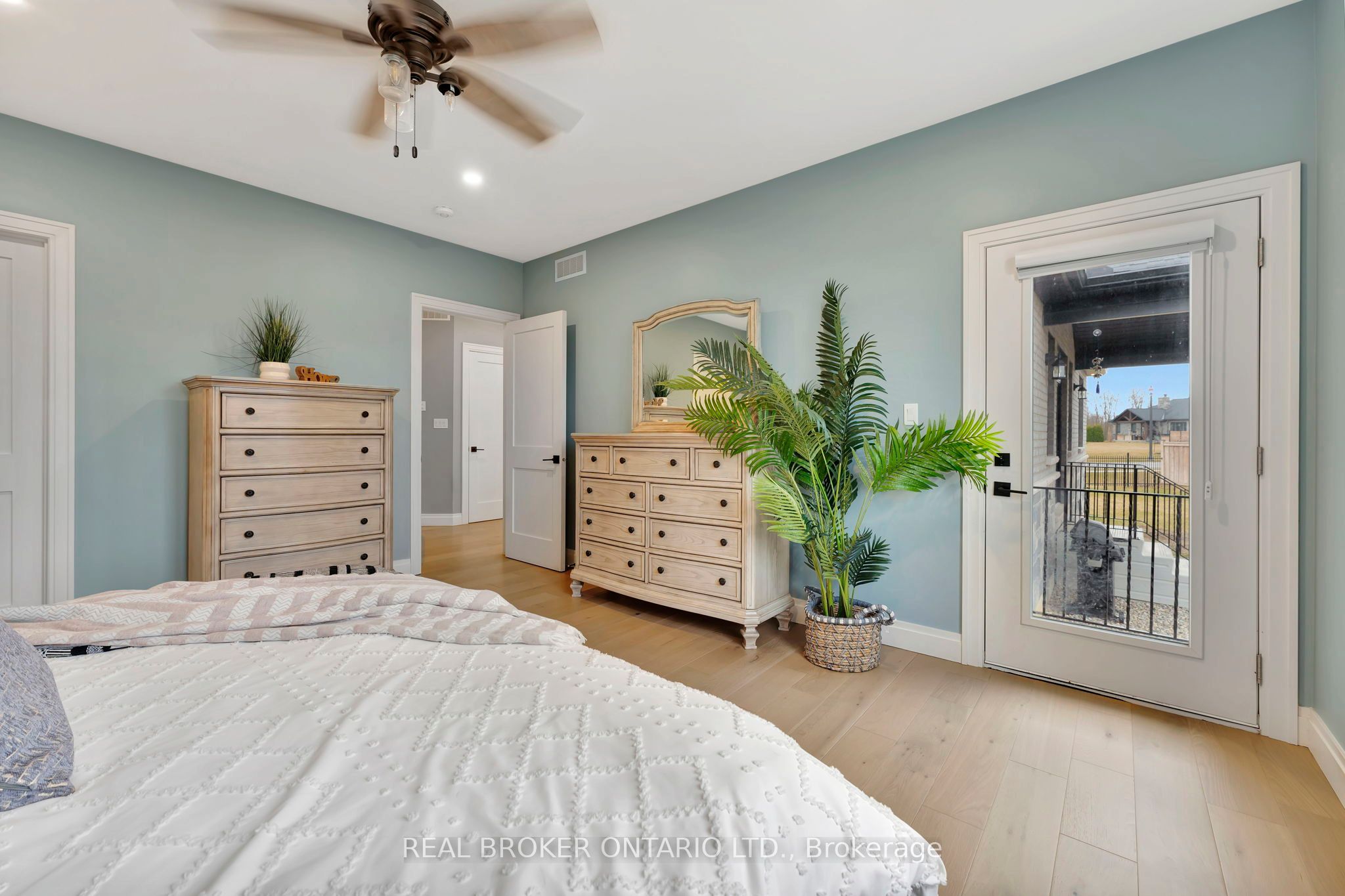 66 August Crescent Property Photo 28
