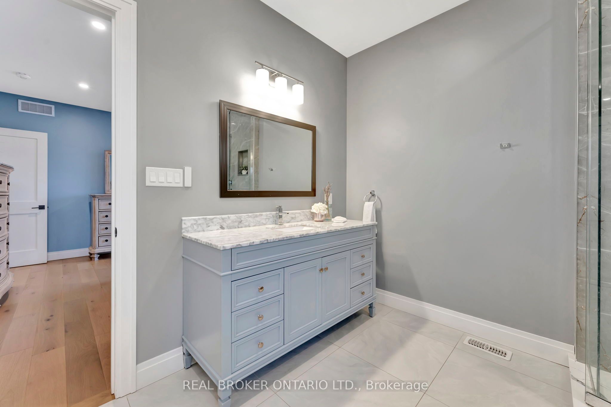 66 August Crescent Property Photo 30