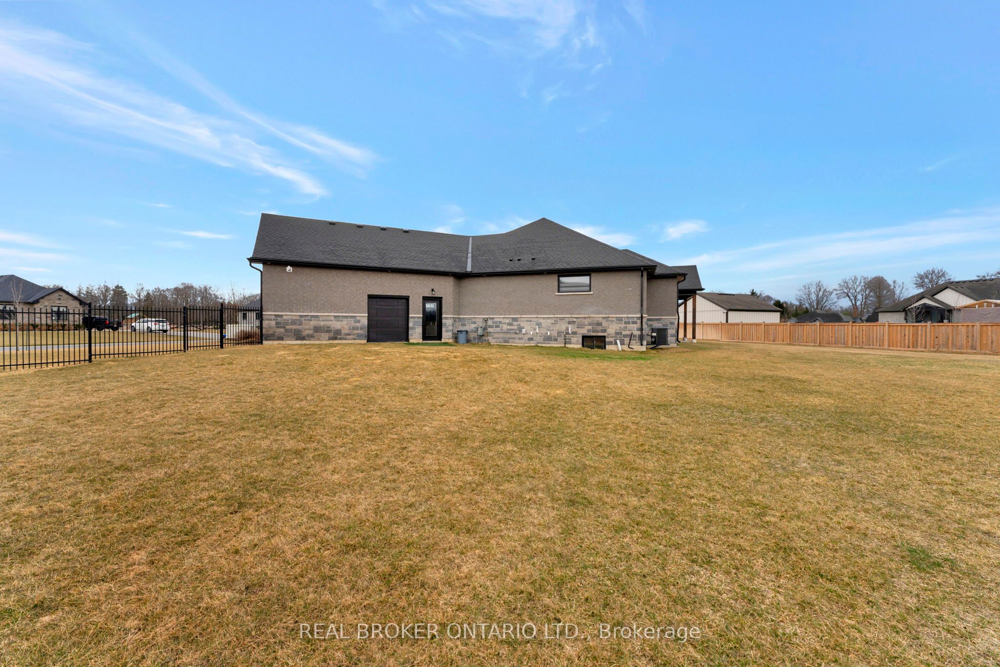 66 August Crescent Property Photo 46