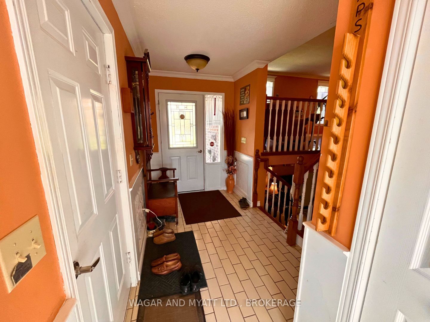 63 N Southwood Crescent N Property Photo 7