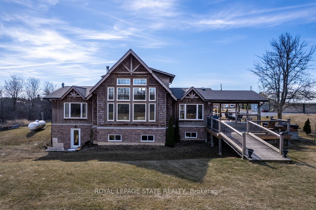 1655 Indiana Rd E Property Photo