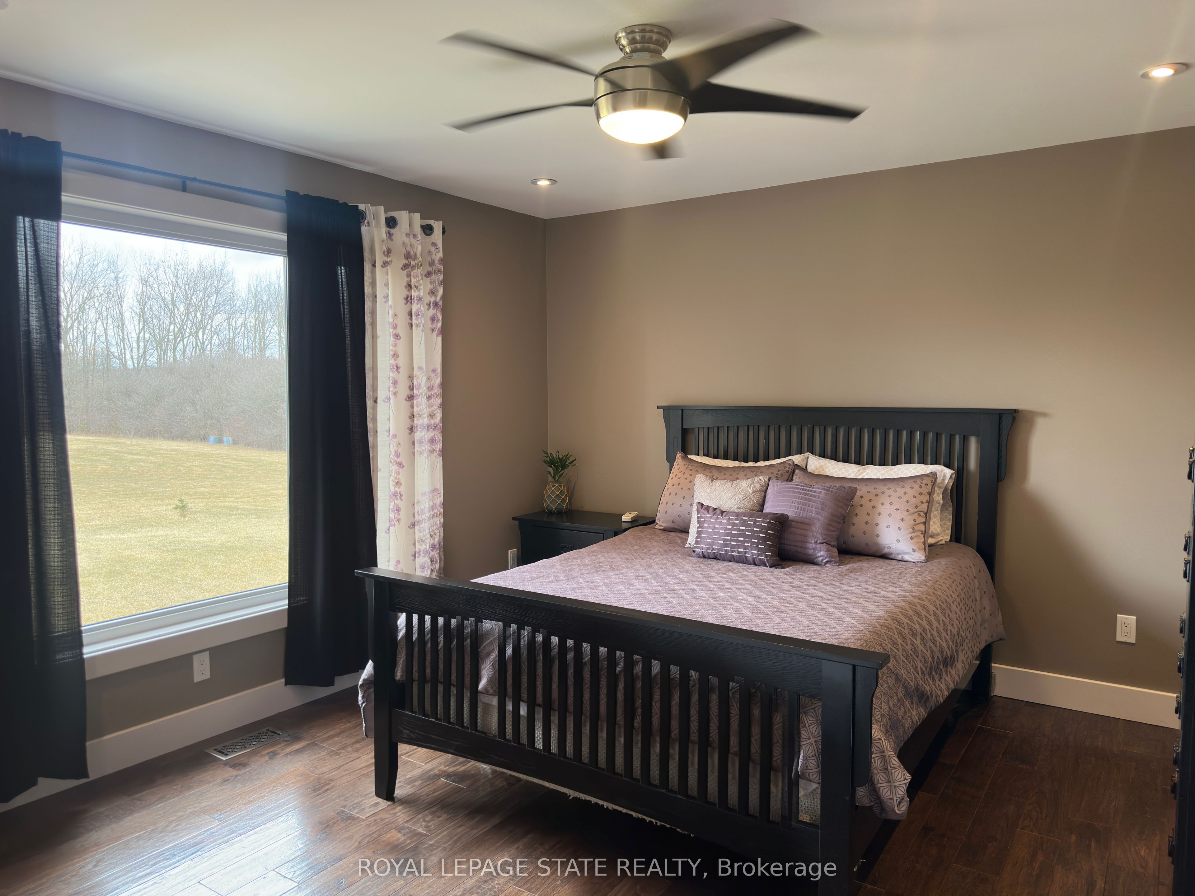 1655 Indiana Road E Property Photo 18
