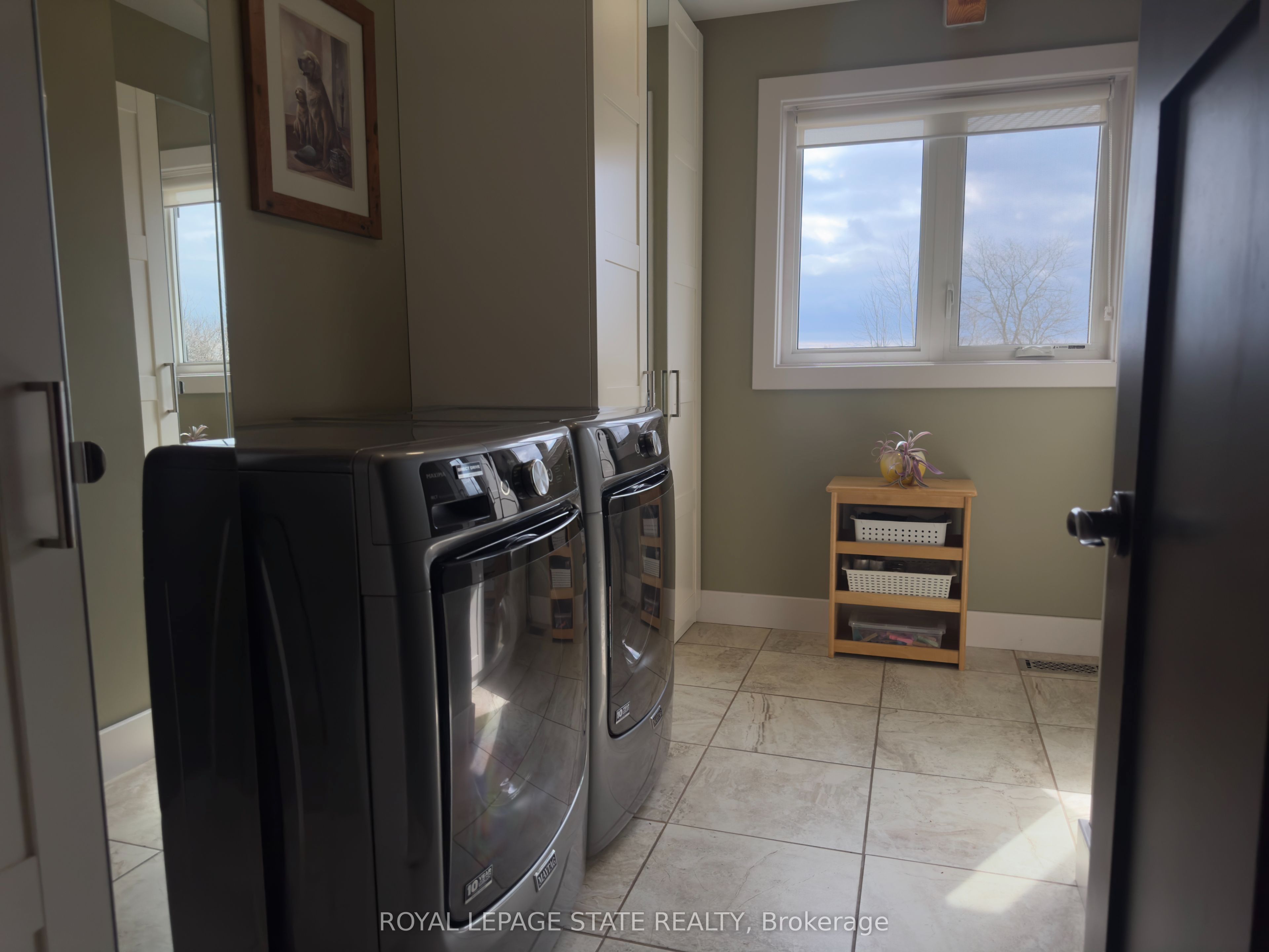 1655 Indiana Road E Property Photo 20