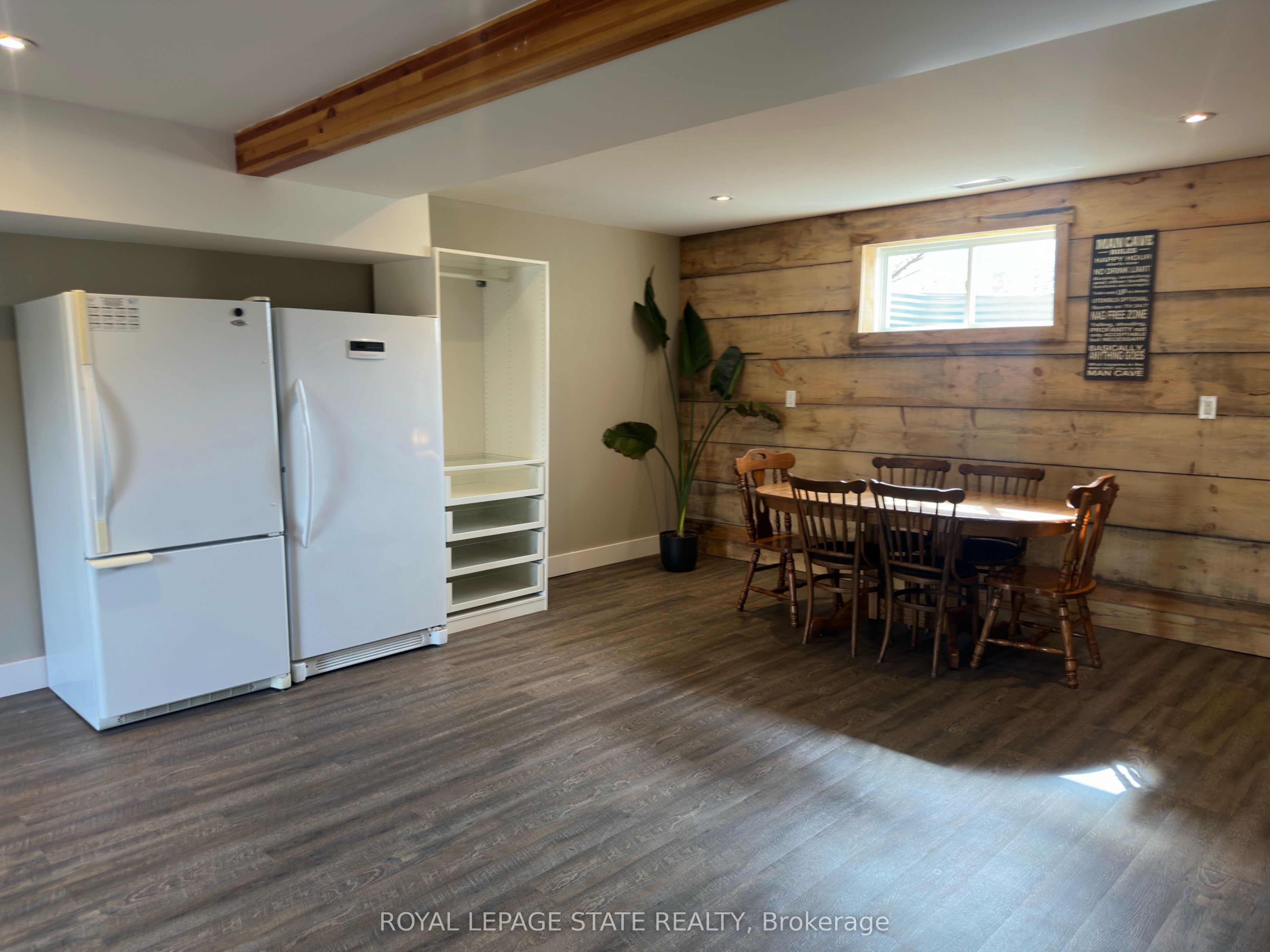 1655 Indiana Road E Property Photo 29