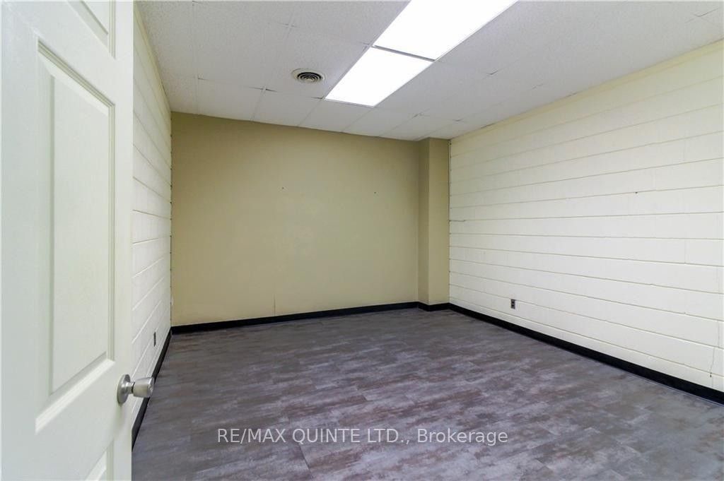 #204 - 11 Bay Bridge Road Property Photo 10