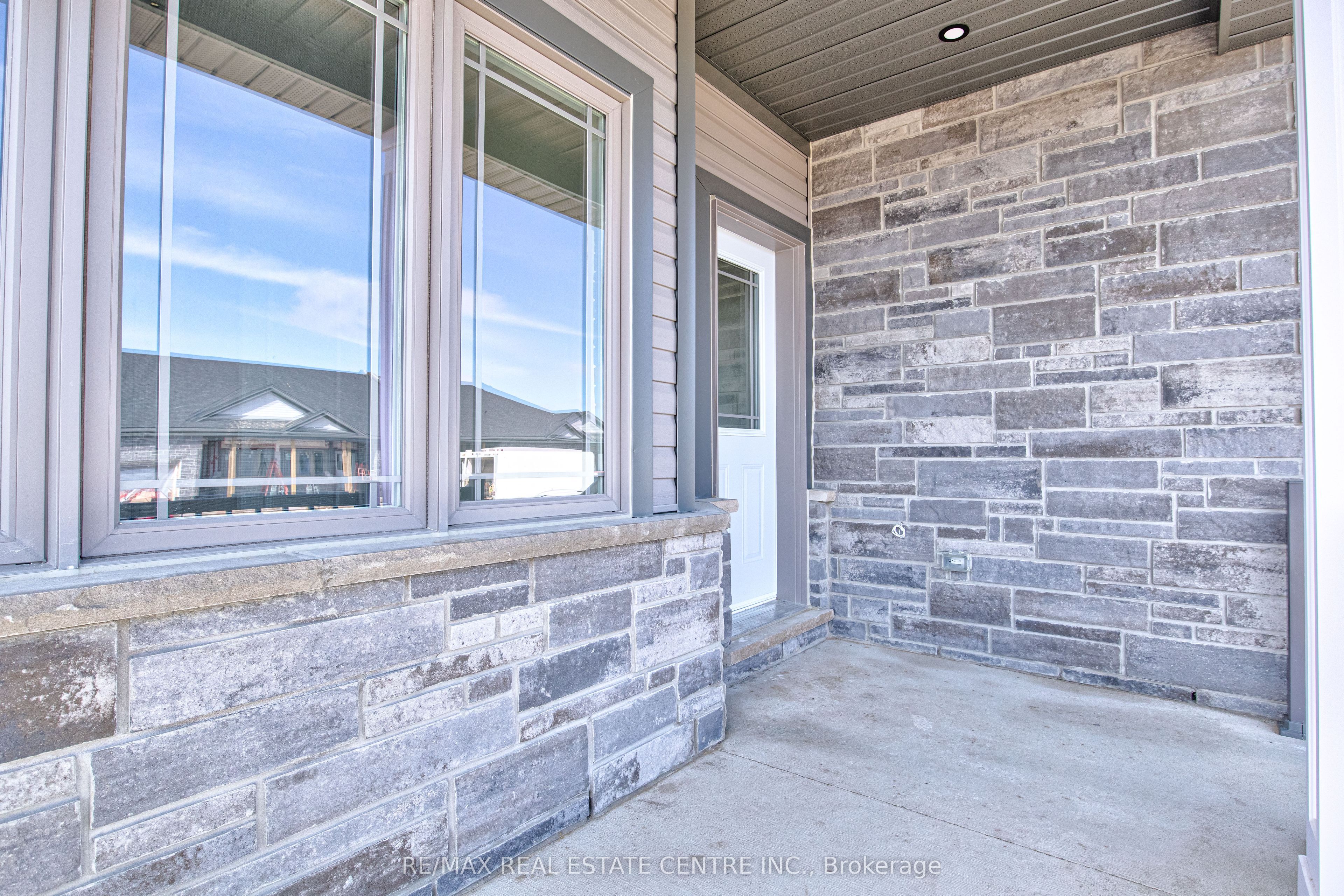 Perth County Real Estate Listings Main Image
