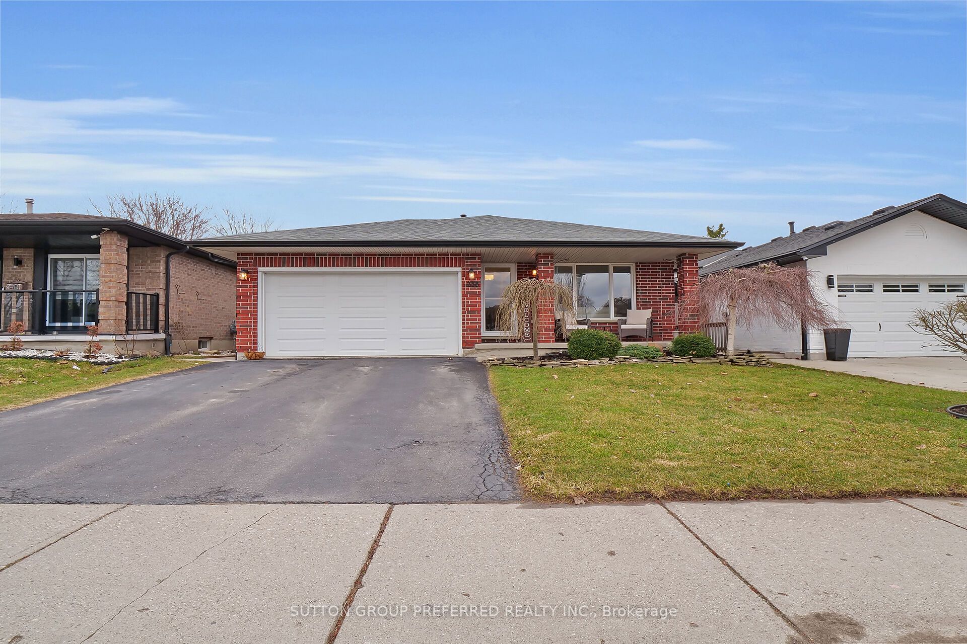 258 Colette Dr Property Photo