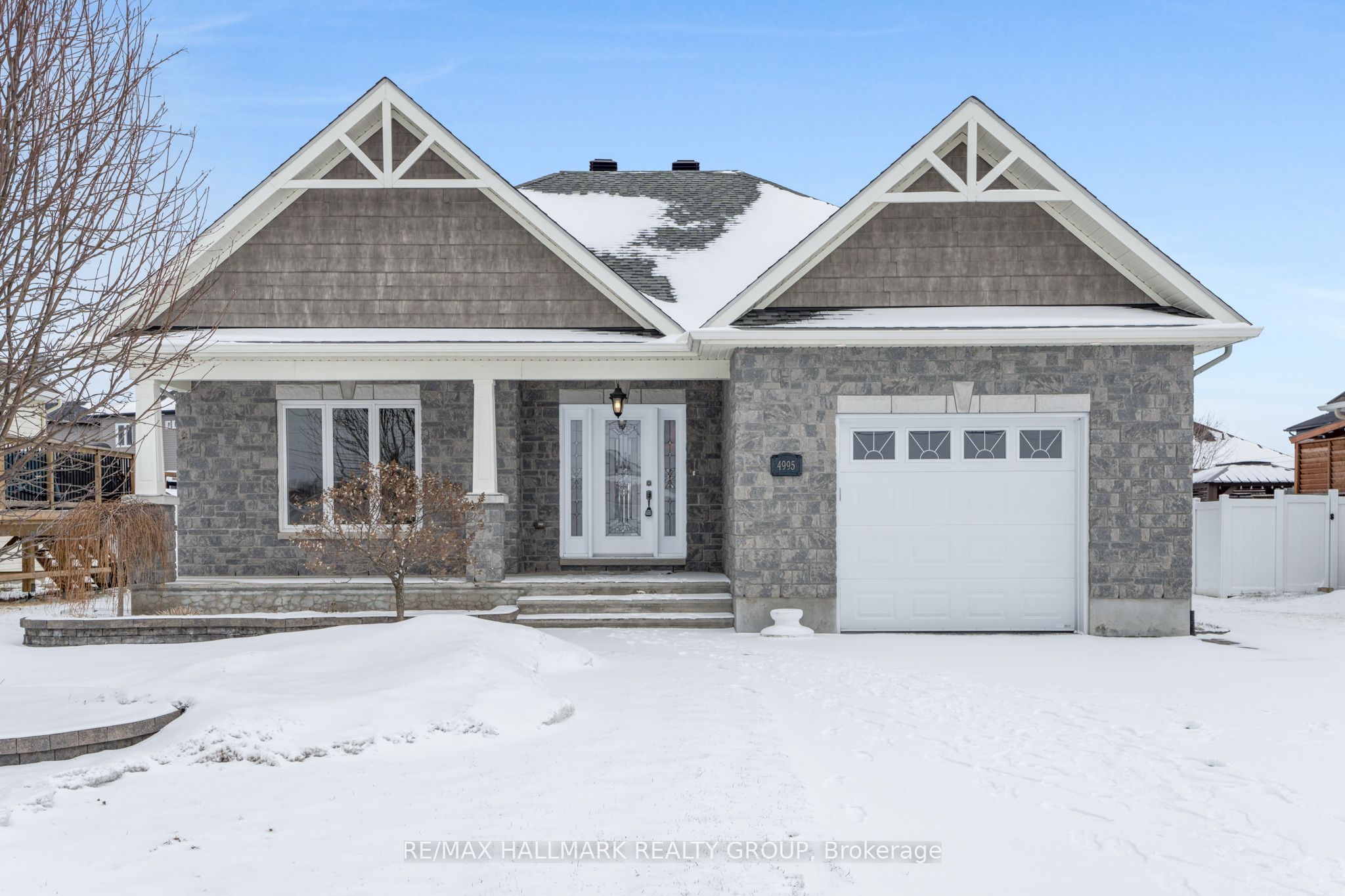 4995 Du Centre Street Property Photo