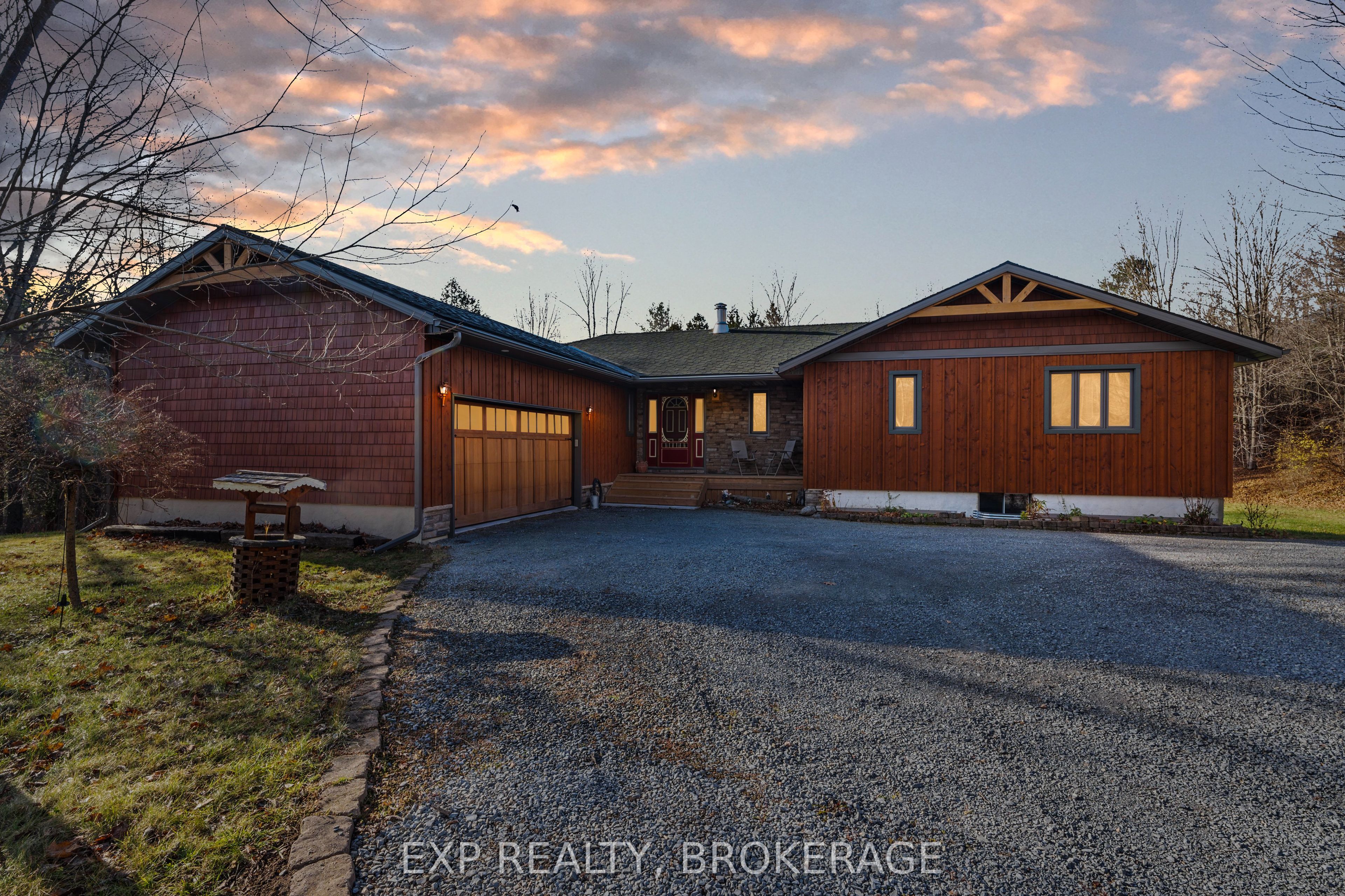 5683 Hinchinbrooke Rd Property Photo