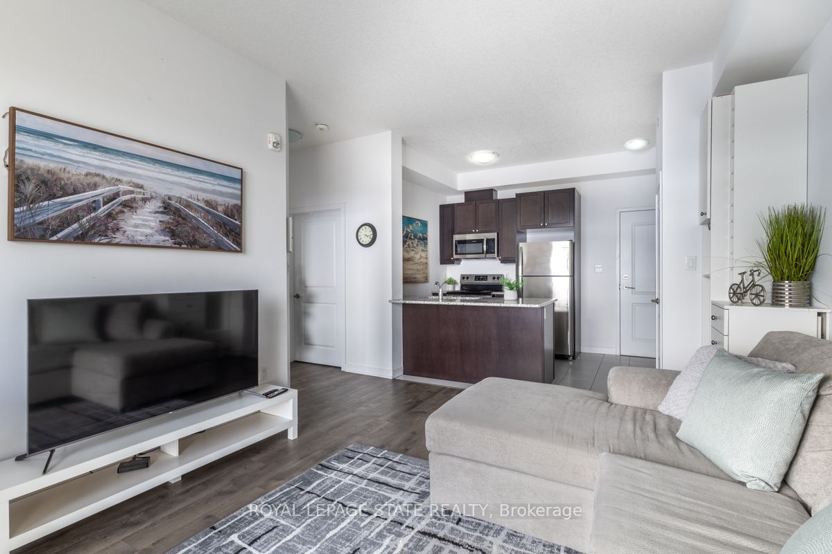 101 Shoreview Pl Property Photo