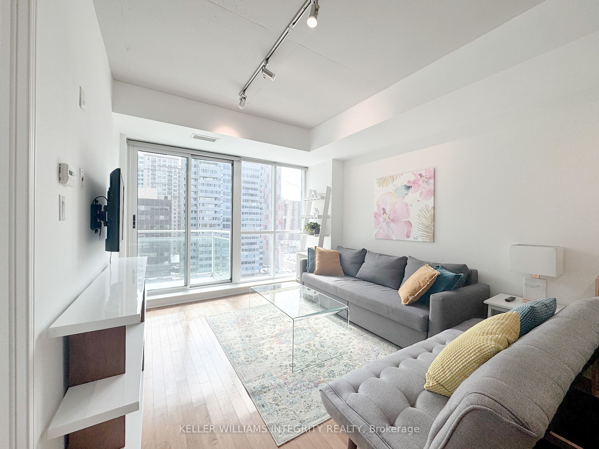 #1203 - 134 York Street Property Photo 10