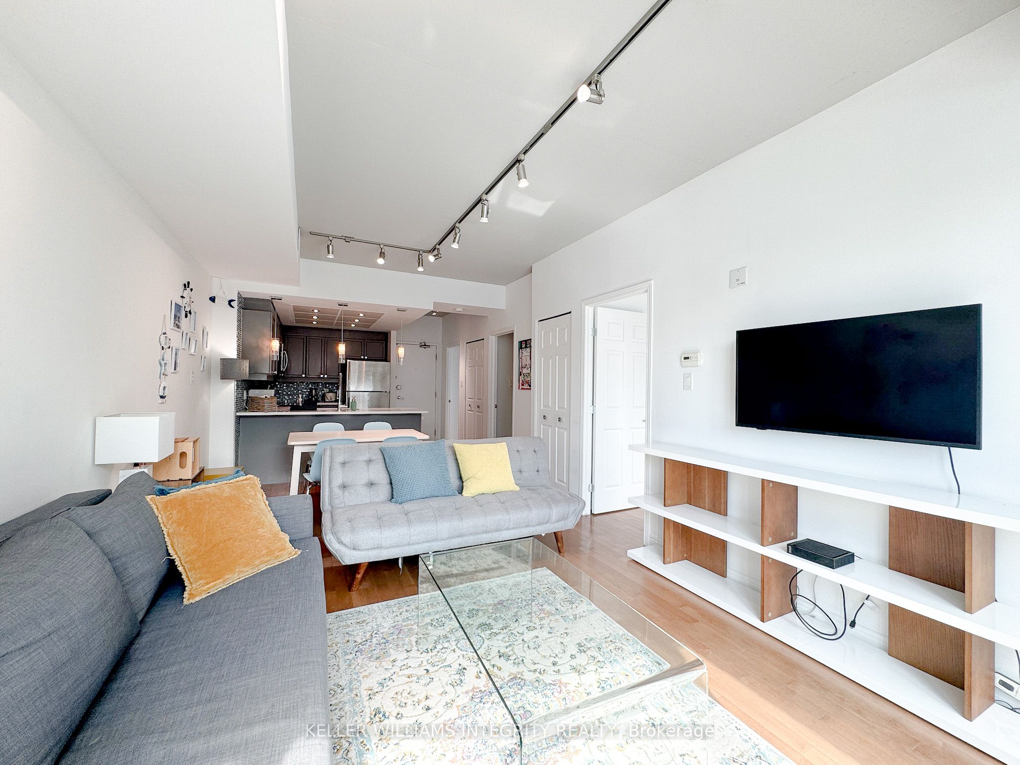 #1203 - 134 York Street Property Photo 11