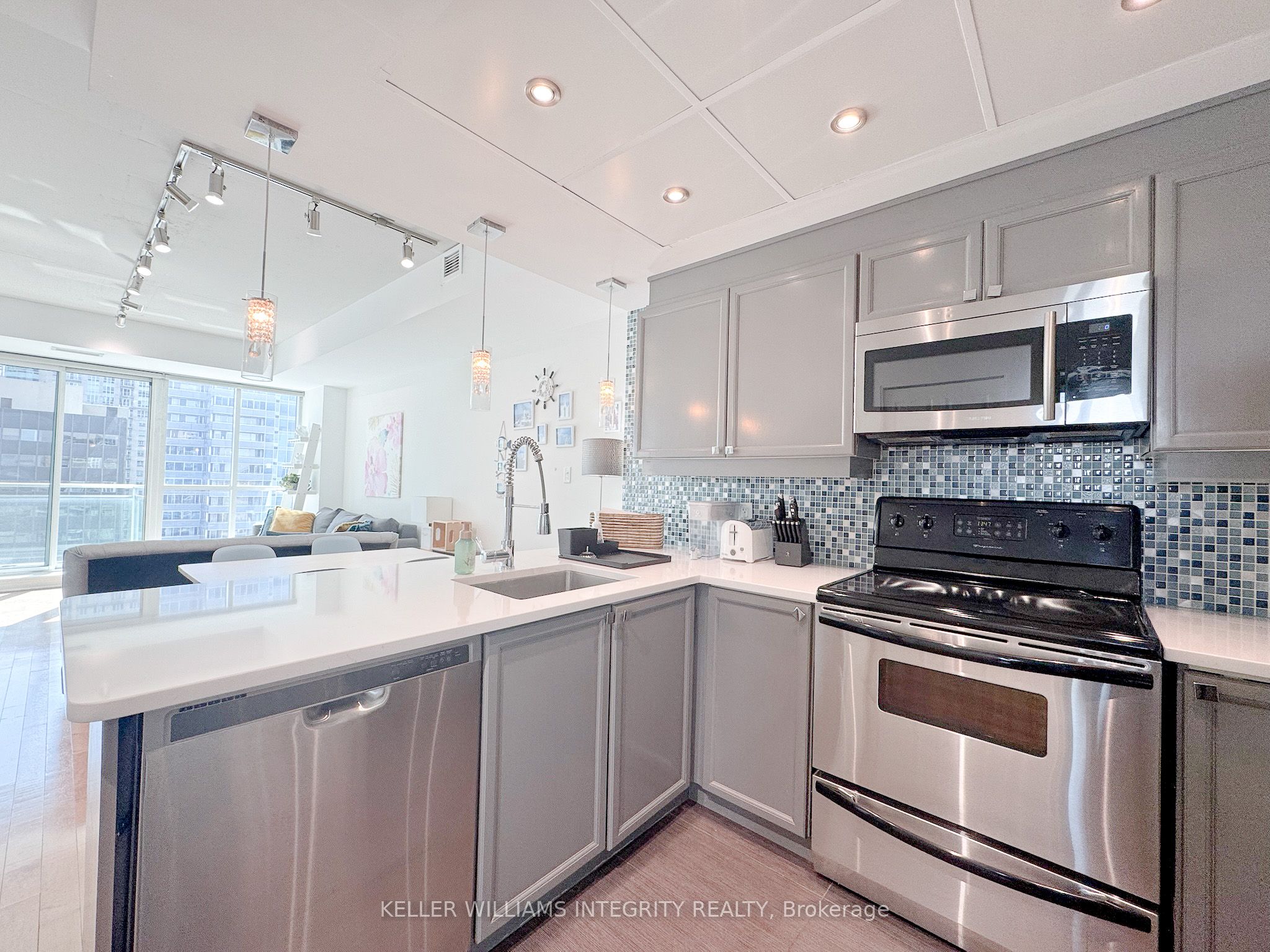 #1203 - 134 York Street Property Photo 20