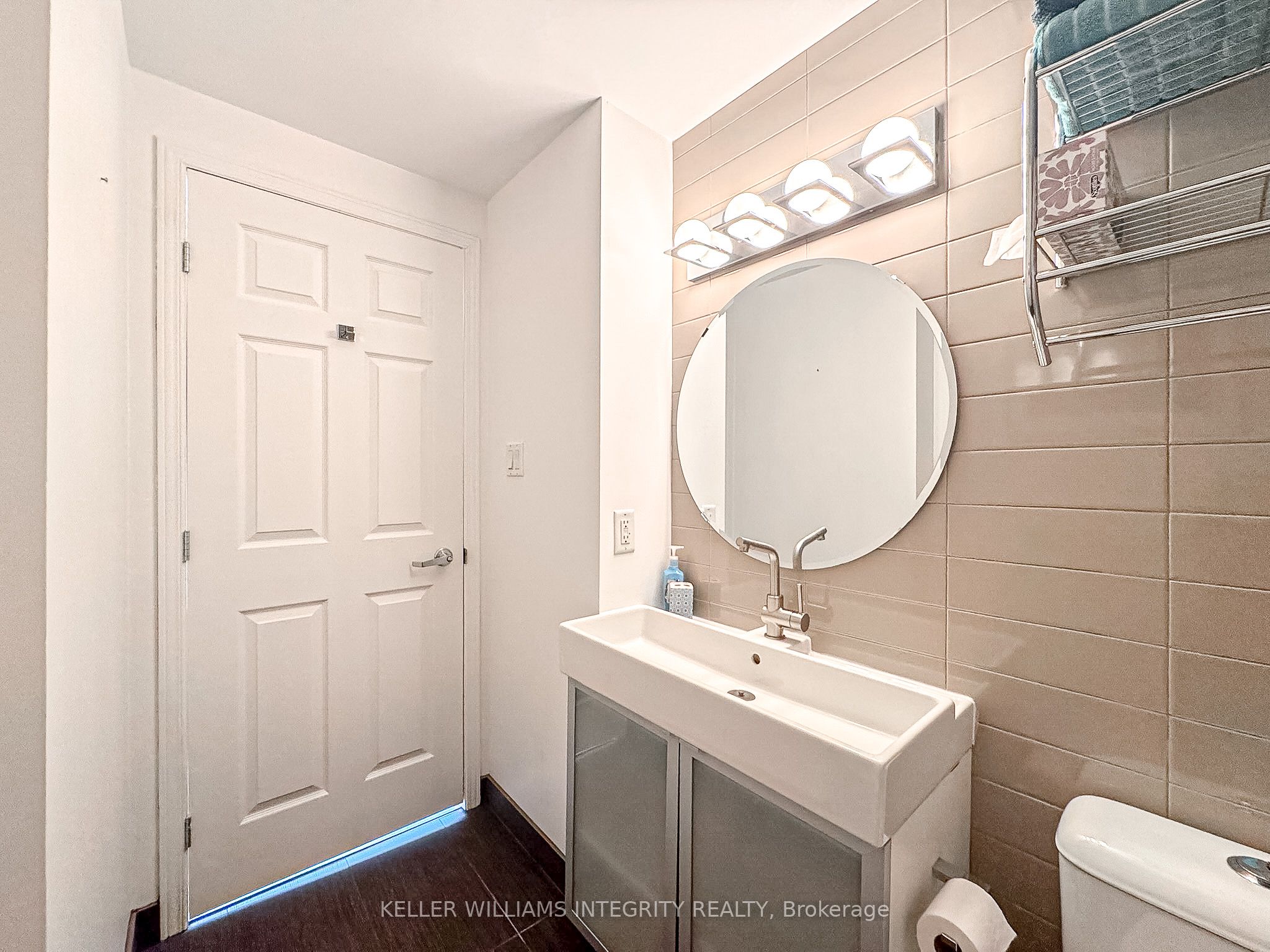 #1203 - 134 York Street Property Photo 32