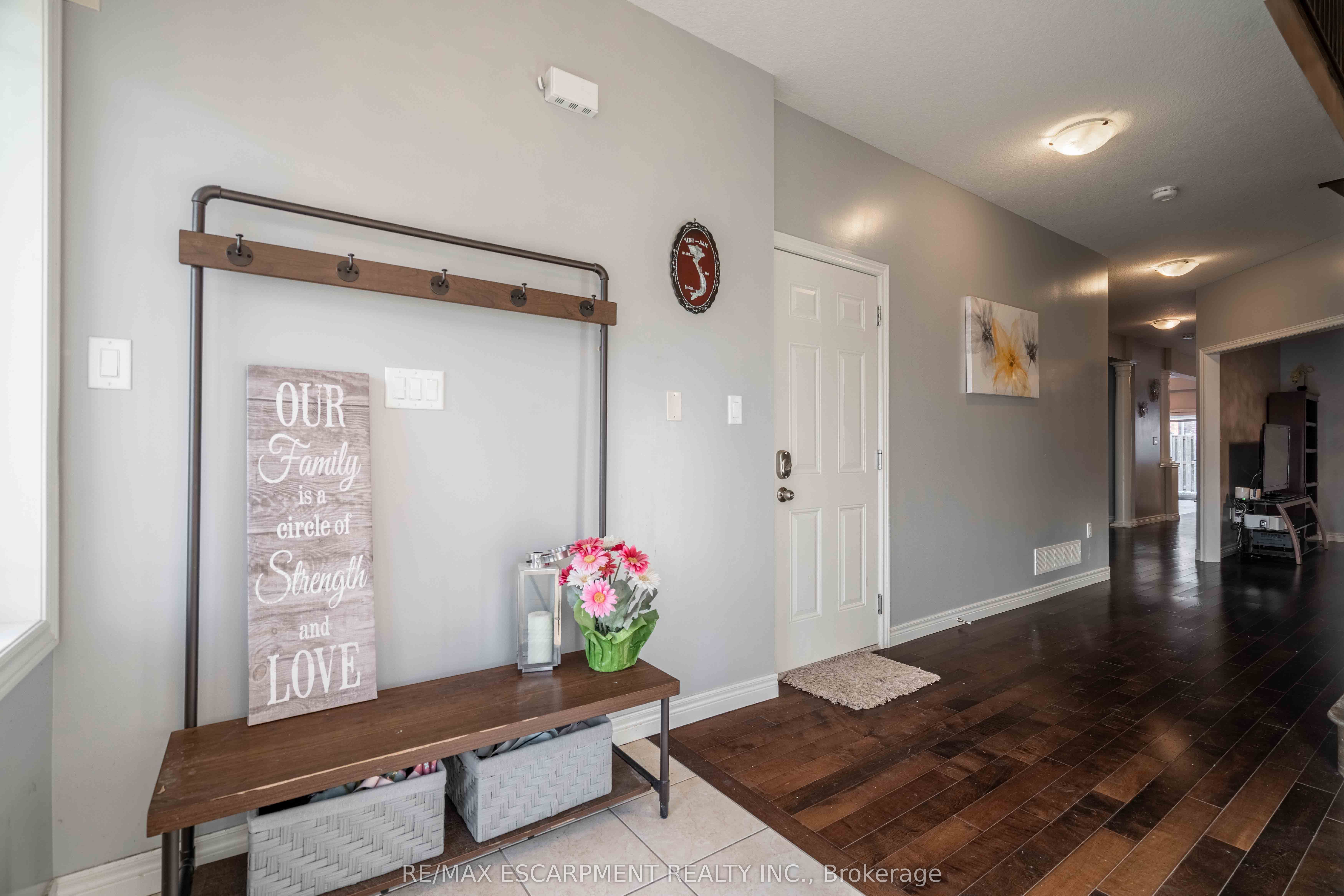 16 Kinsman Drive Property Photo 6