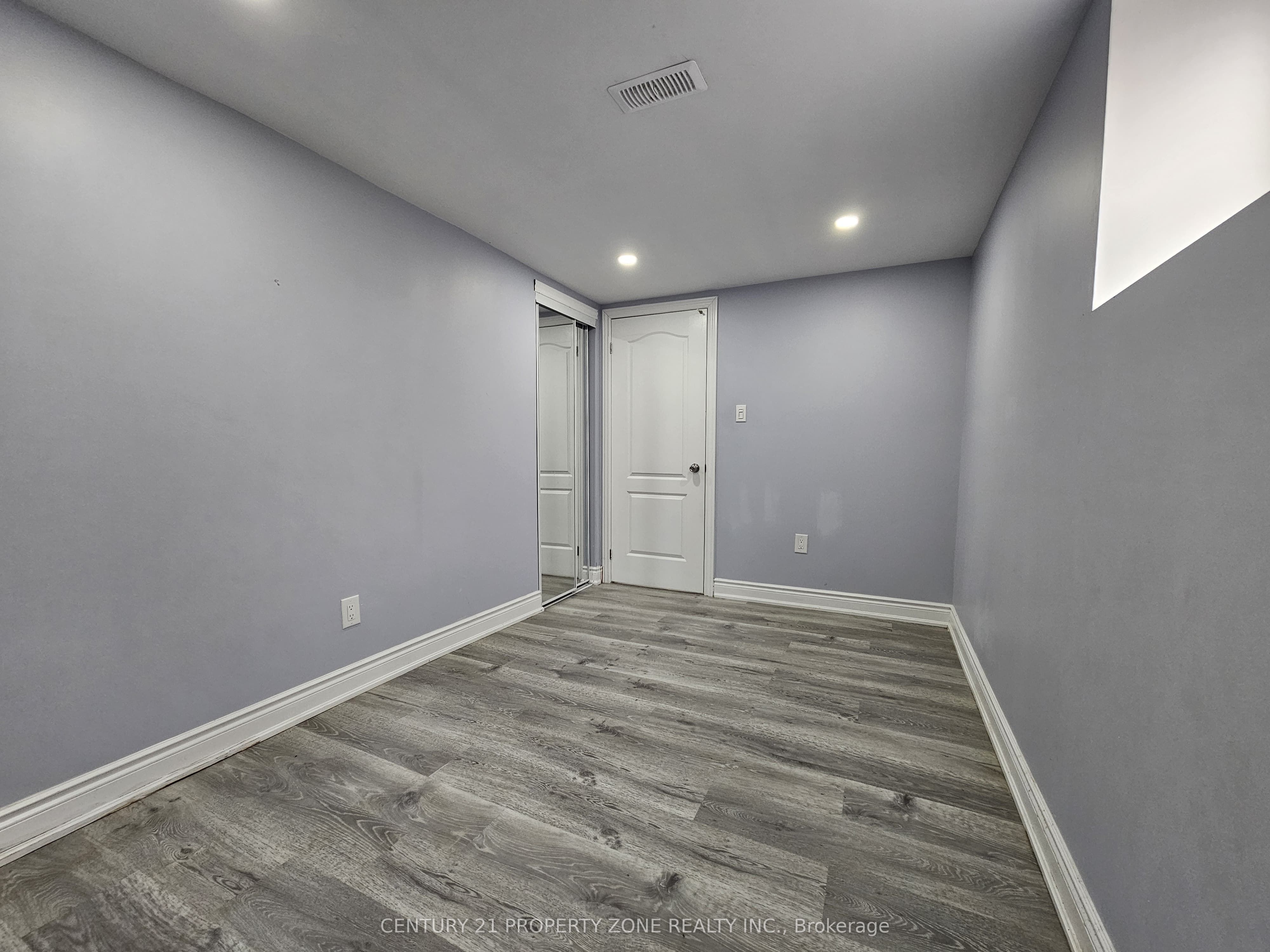 481 Glover Rd Road W Property Photo 14