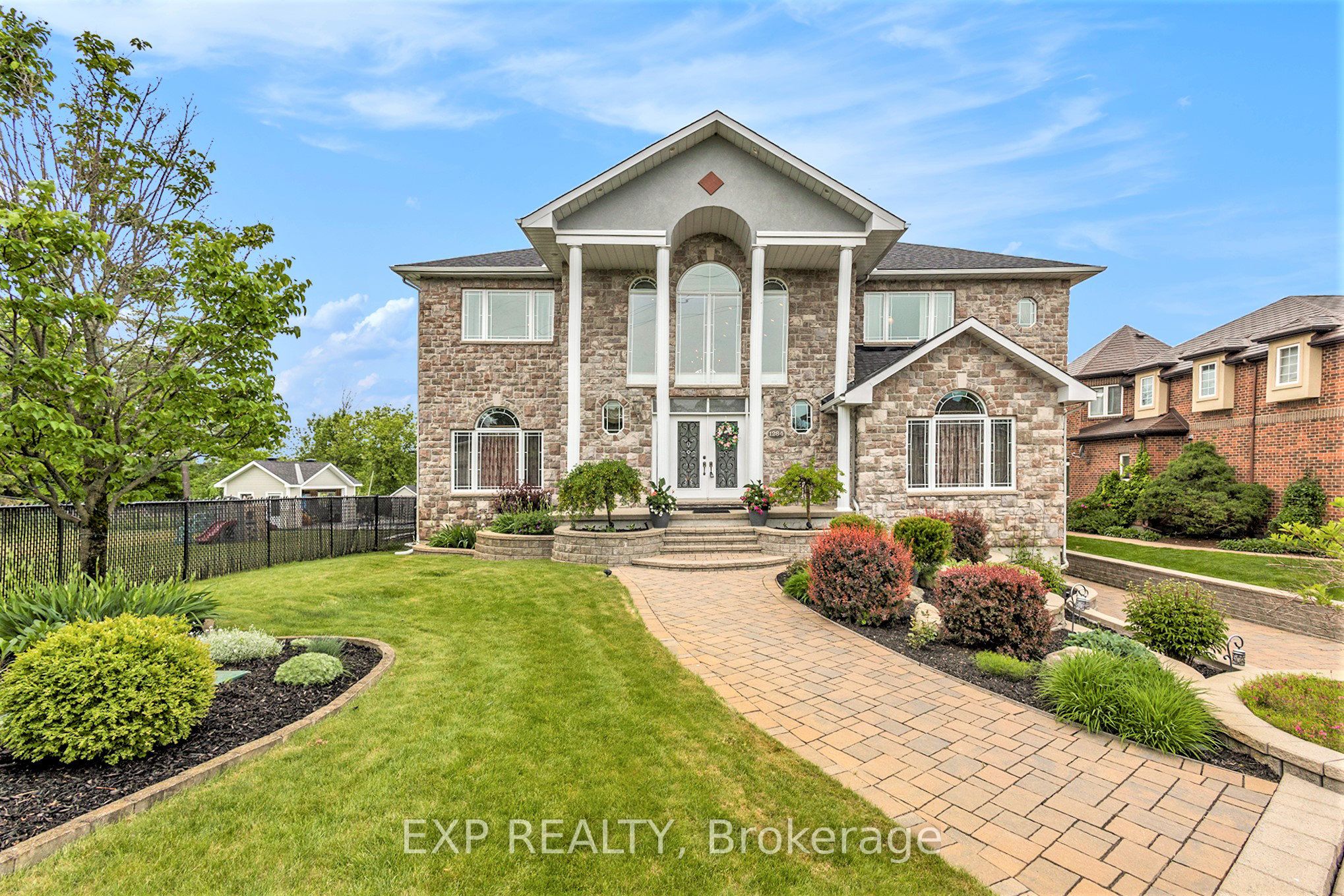 1284 Rideau Cove Court Property Photo 1