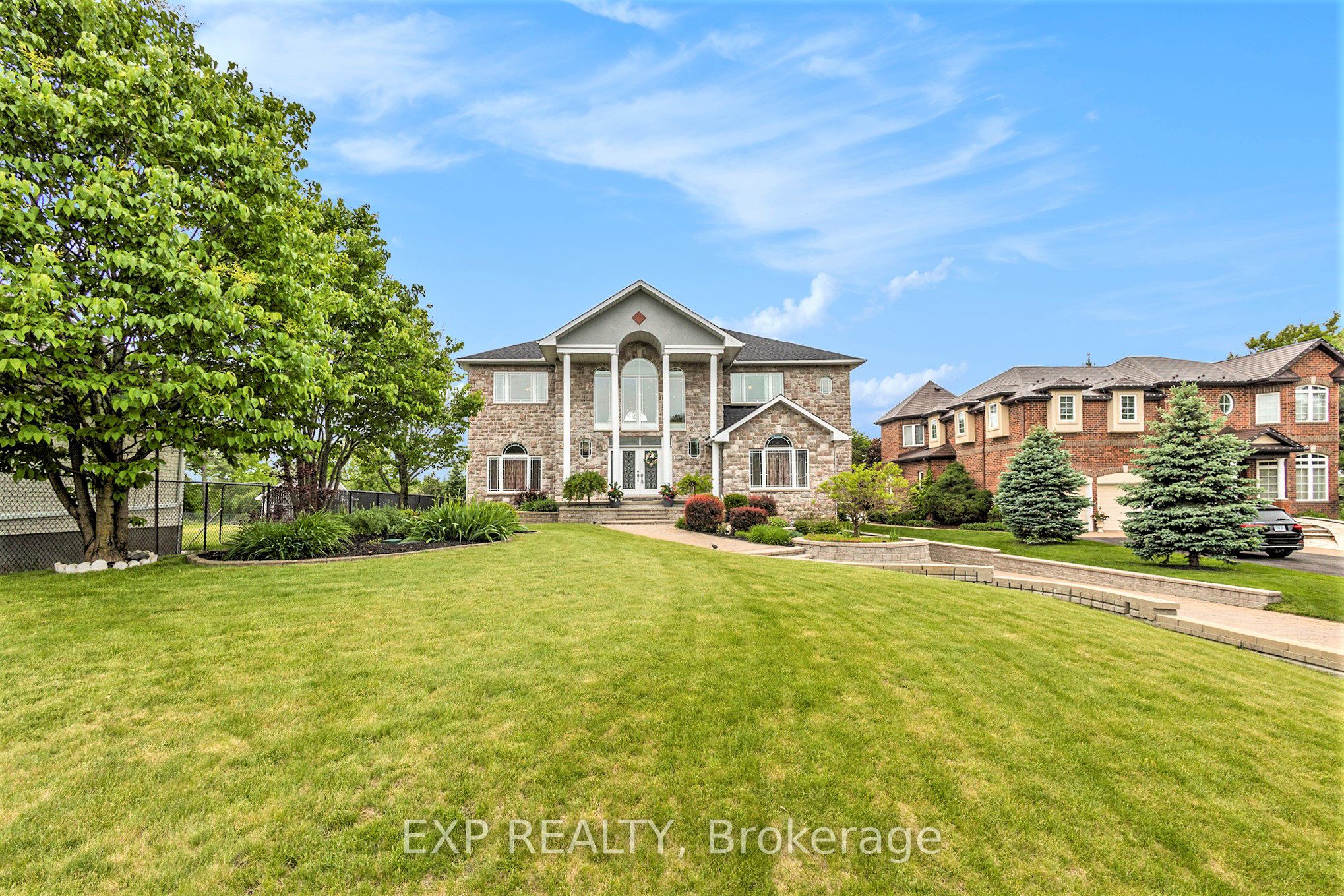 1284 Rideau Cove Court Property Photo 2