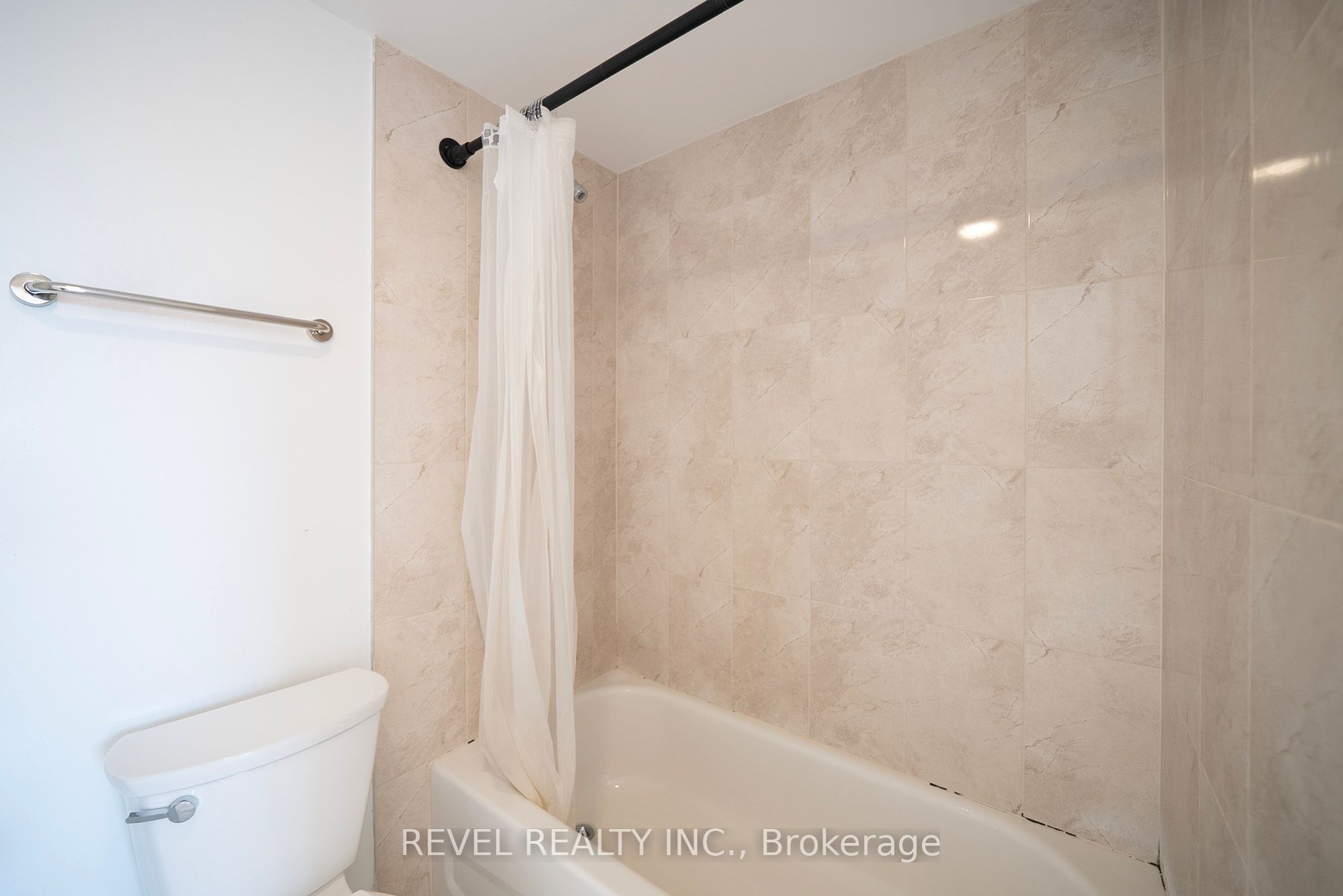 1 Wellington Street 413 Property Photo 15