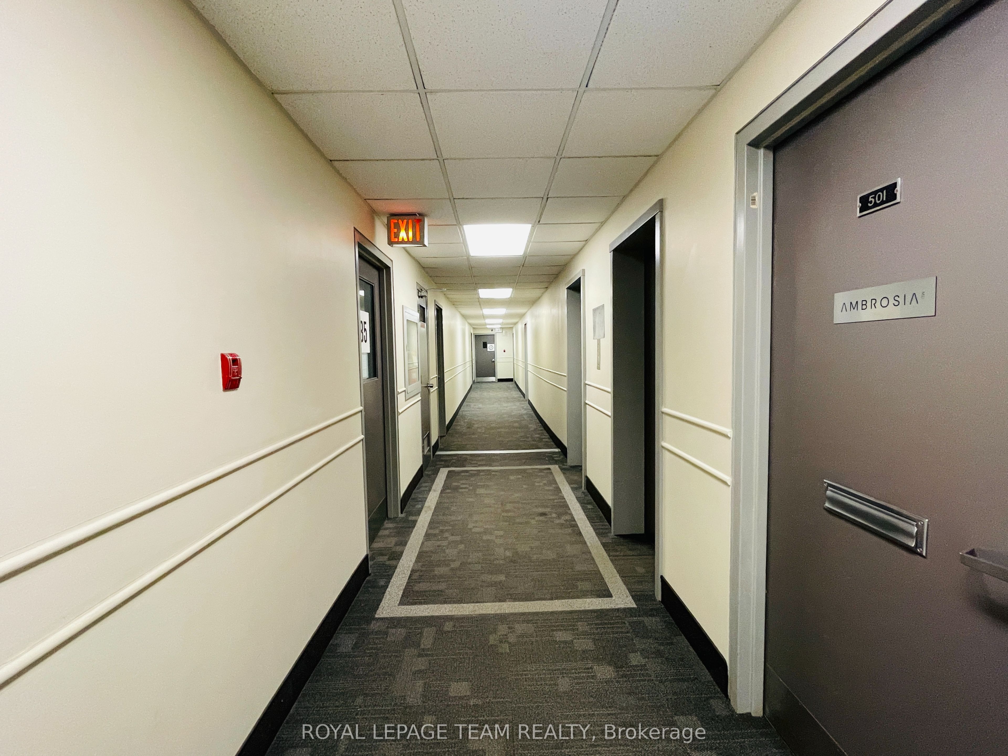 #501 - 1081 Carling Avenue Property Photo 13