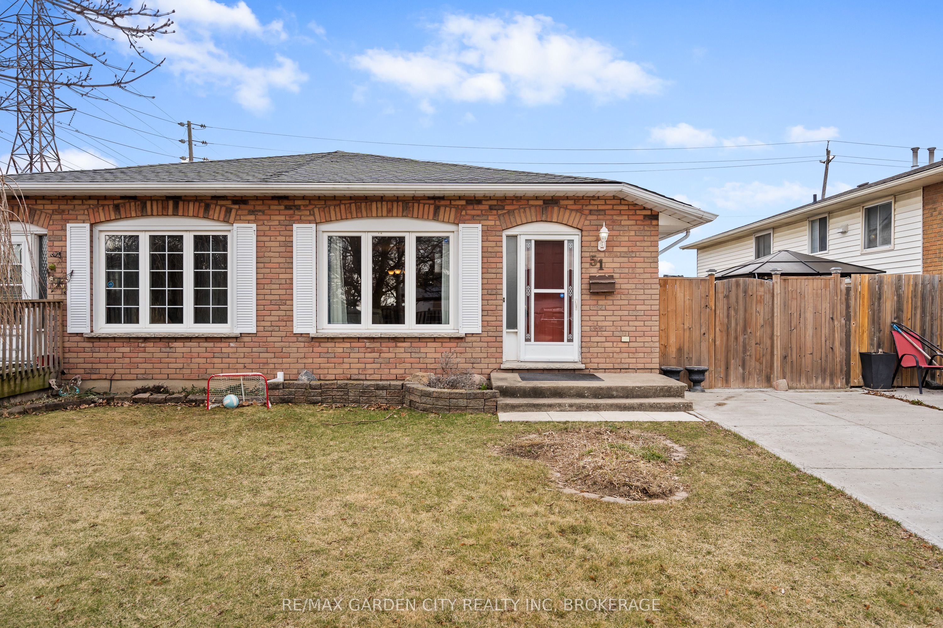 51 Autumn Pl Property Photo