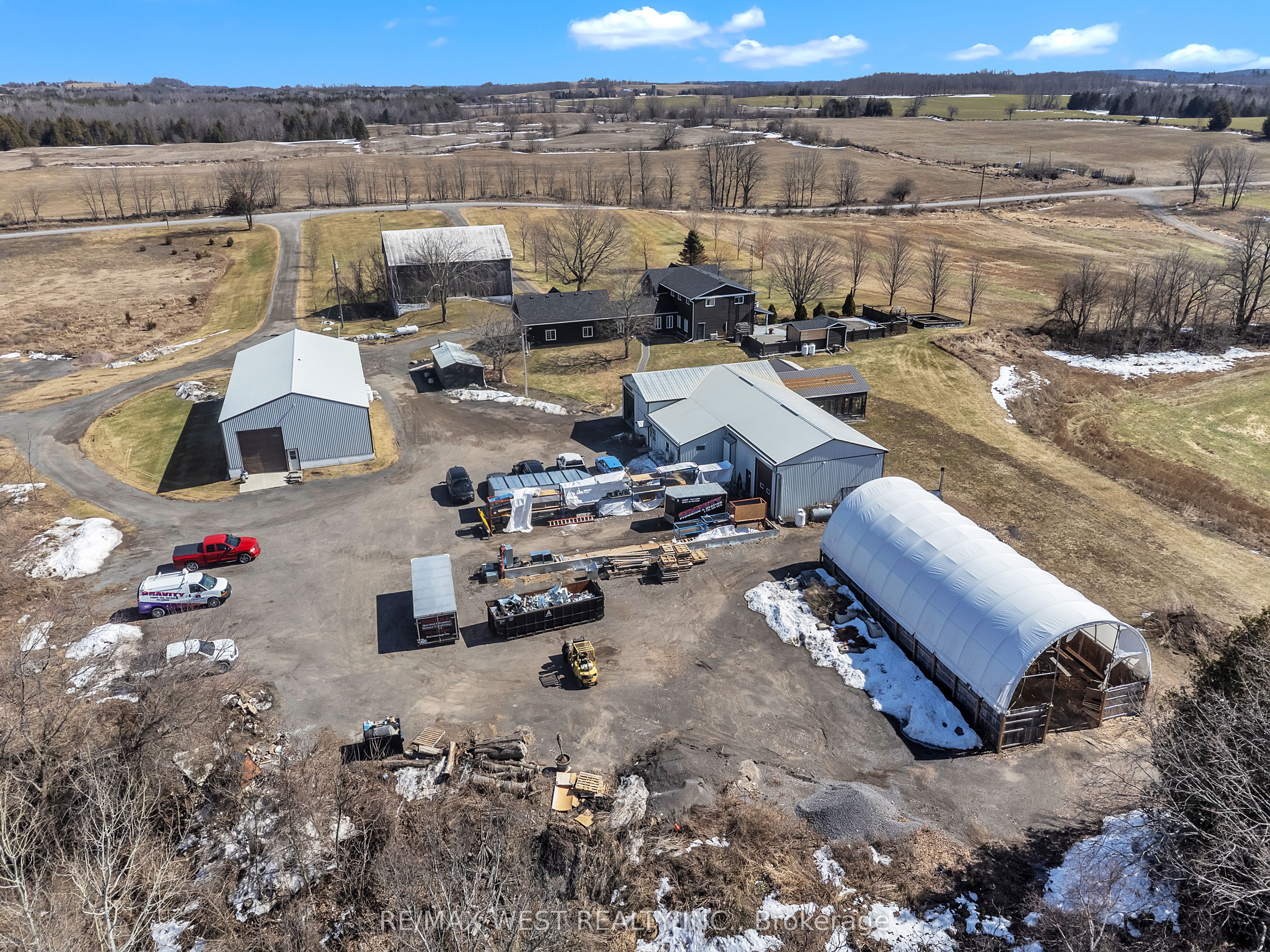 1698 Asphodel 7th Line Property Photo 4