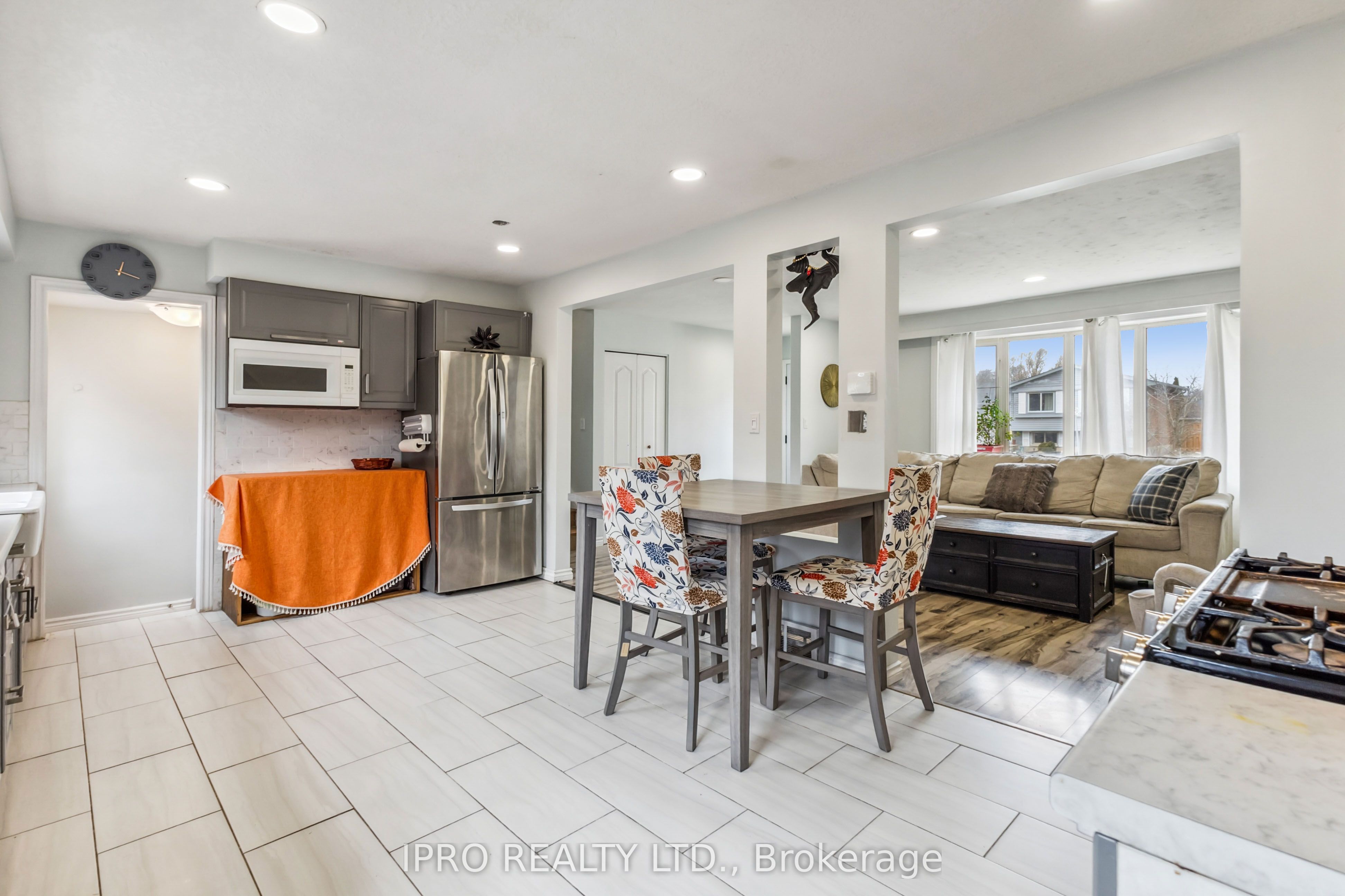 4 Breckenridge Crescent Property Photo 8