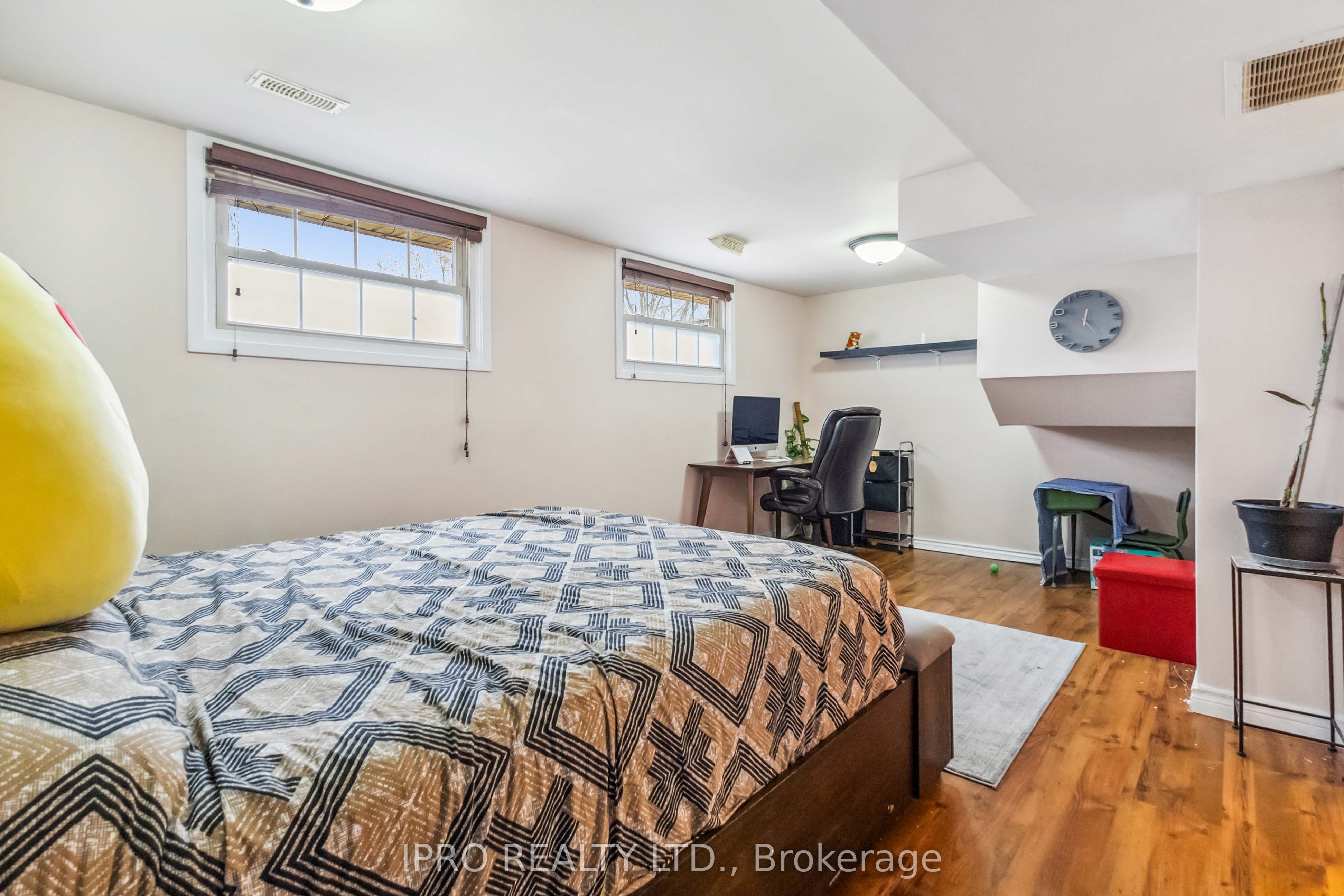 4 Breckenridge Crescent Property Photo 12