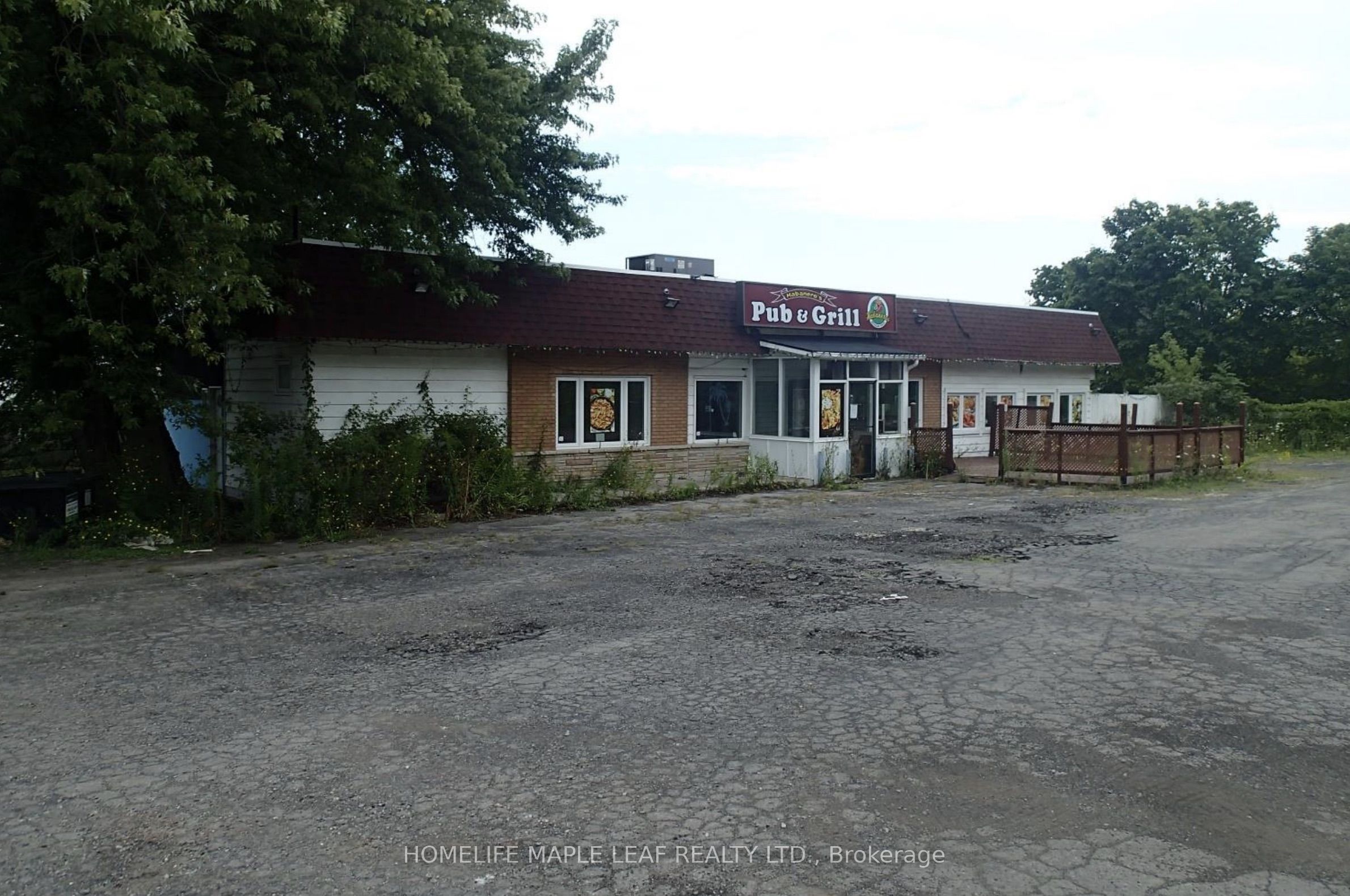 5391 King Street Property Photo 1