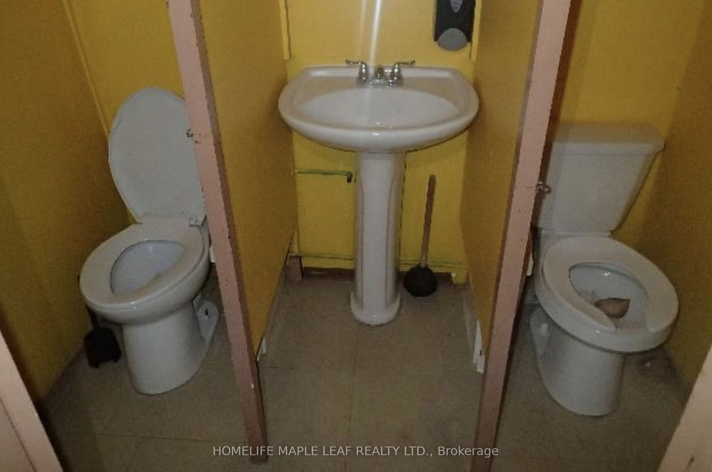 5391 King Street Property Photo 16