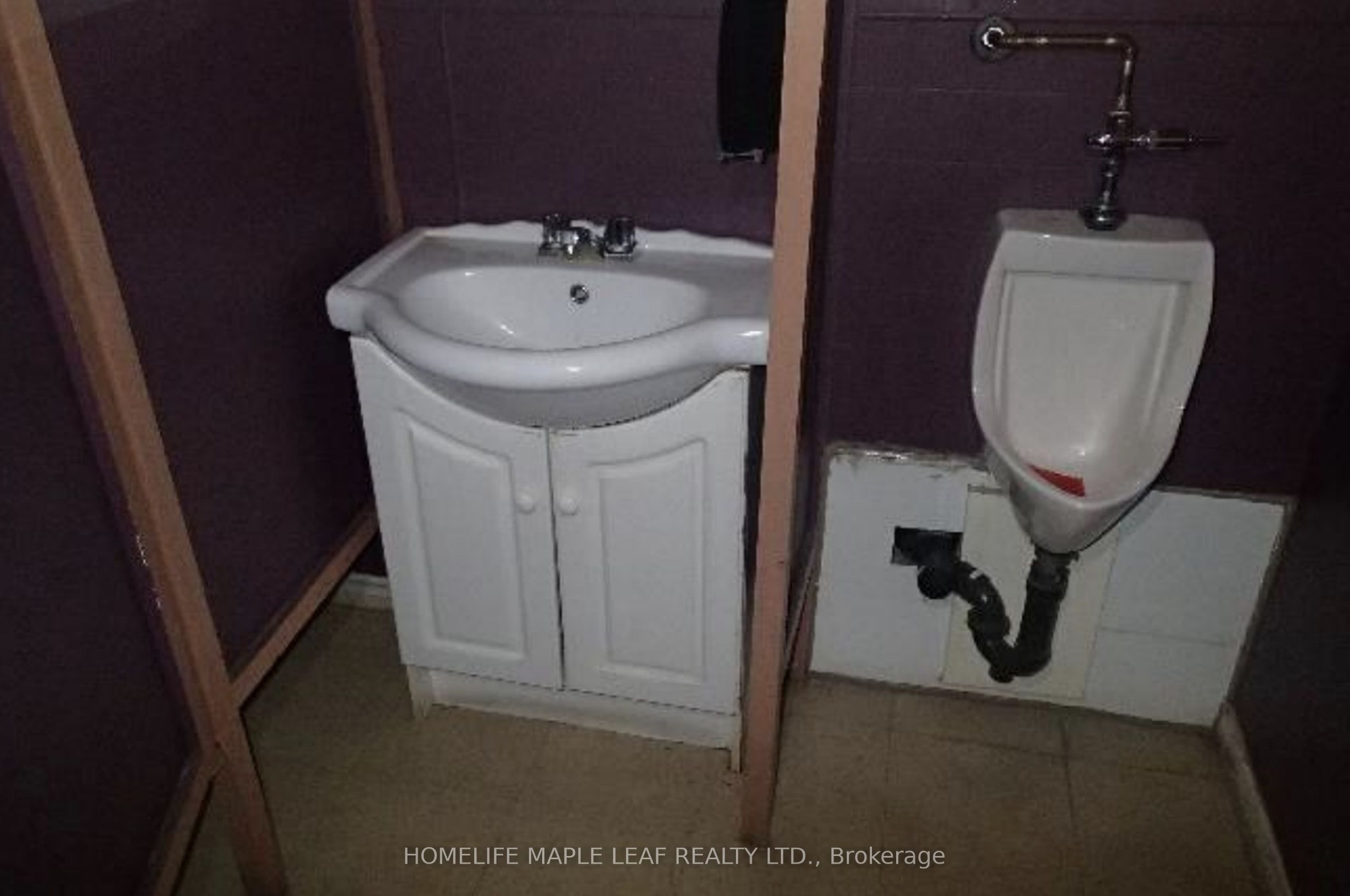 5391 King Street Property Photo 17