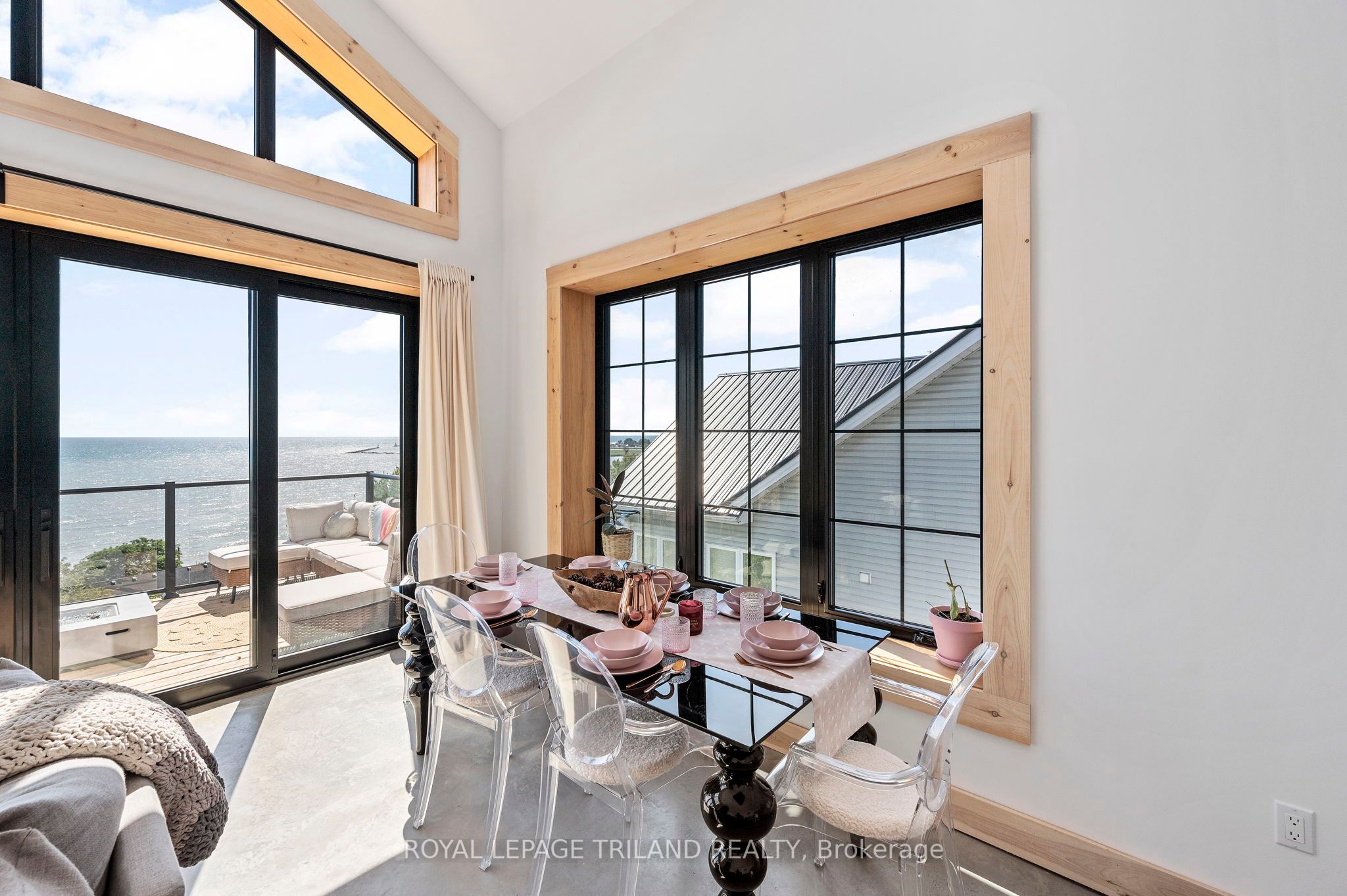 164 Brayside Street Property Photo 7