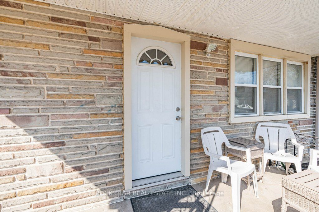 81 Grass Avenue Property Photo 2