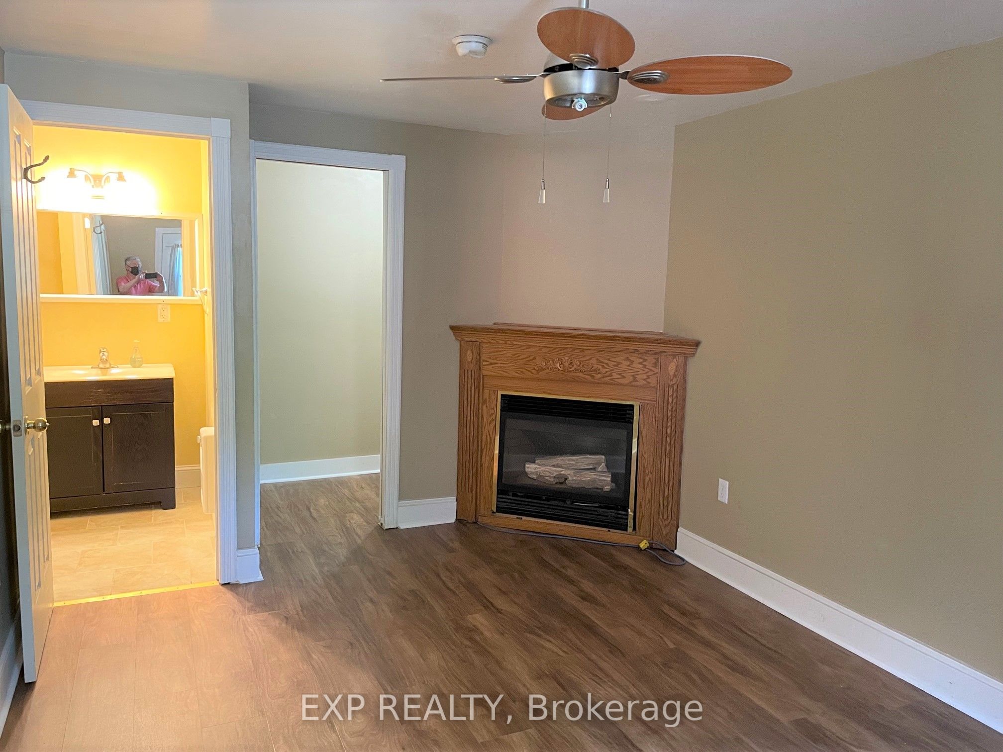 431 Gilmour Street Property Photo 16