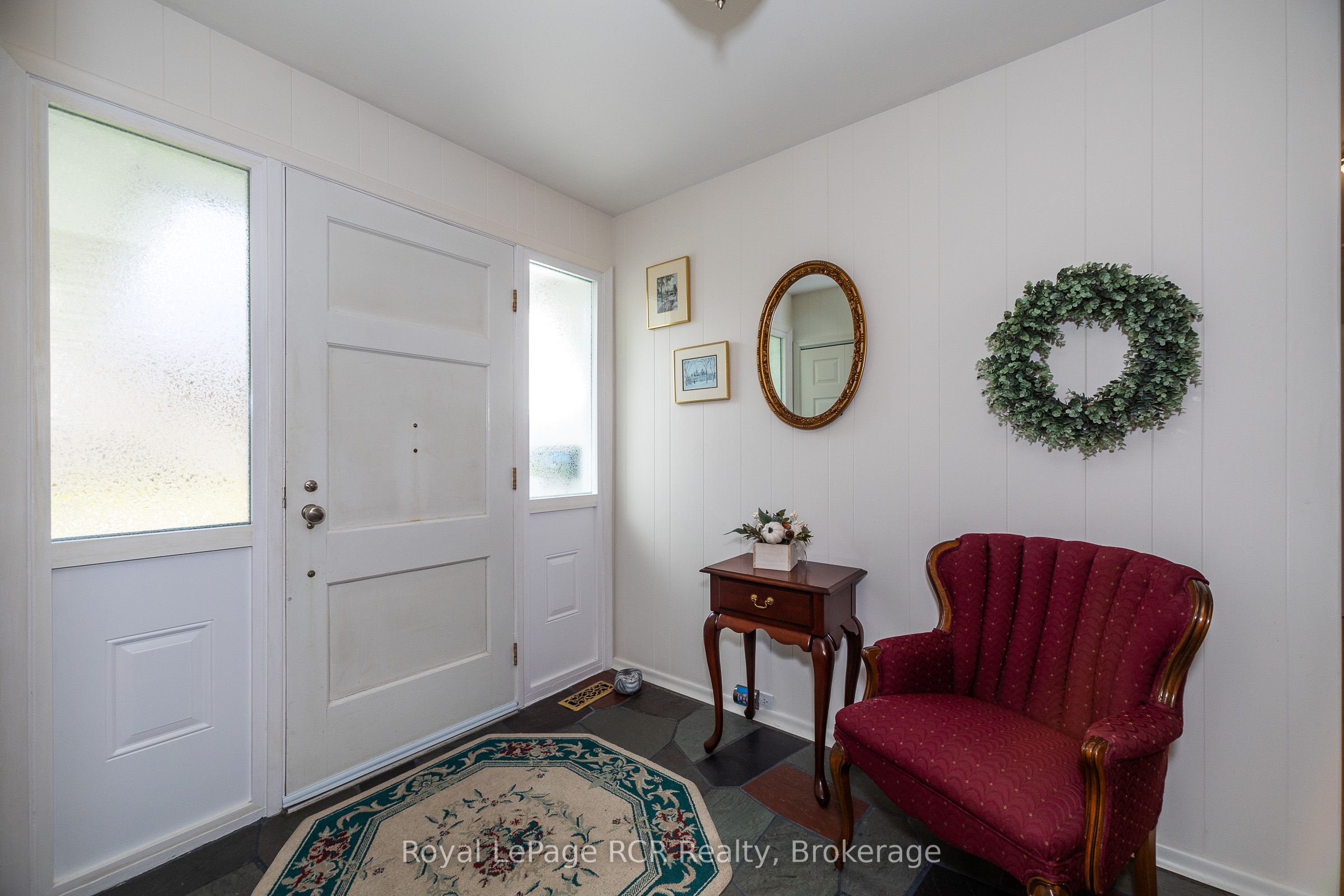 149 7th Avenue E Property Photo 7