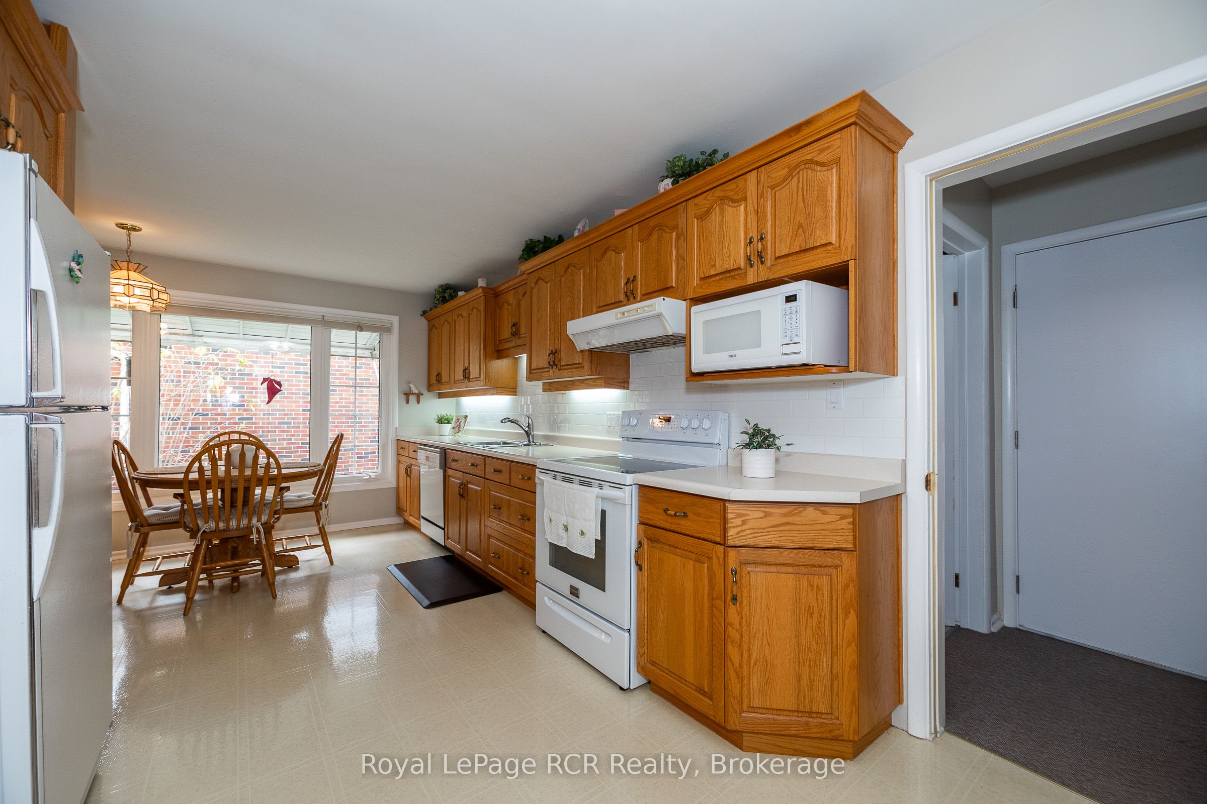 149 7th Avenue E Property Photo 9