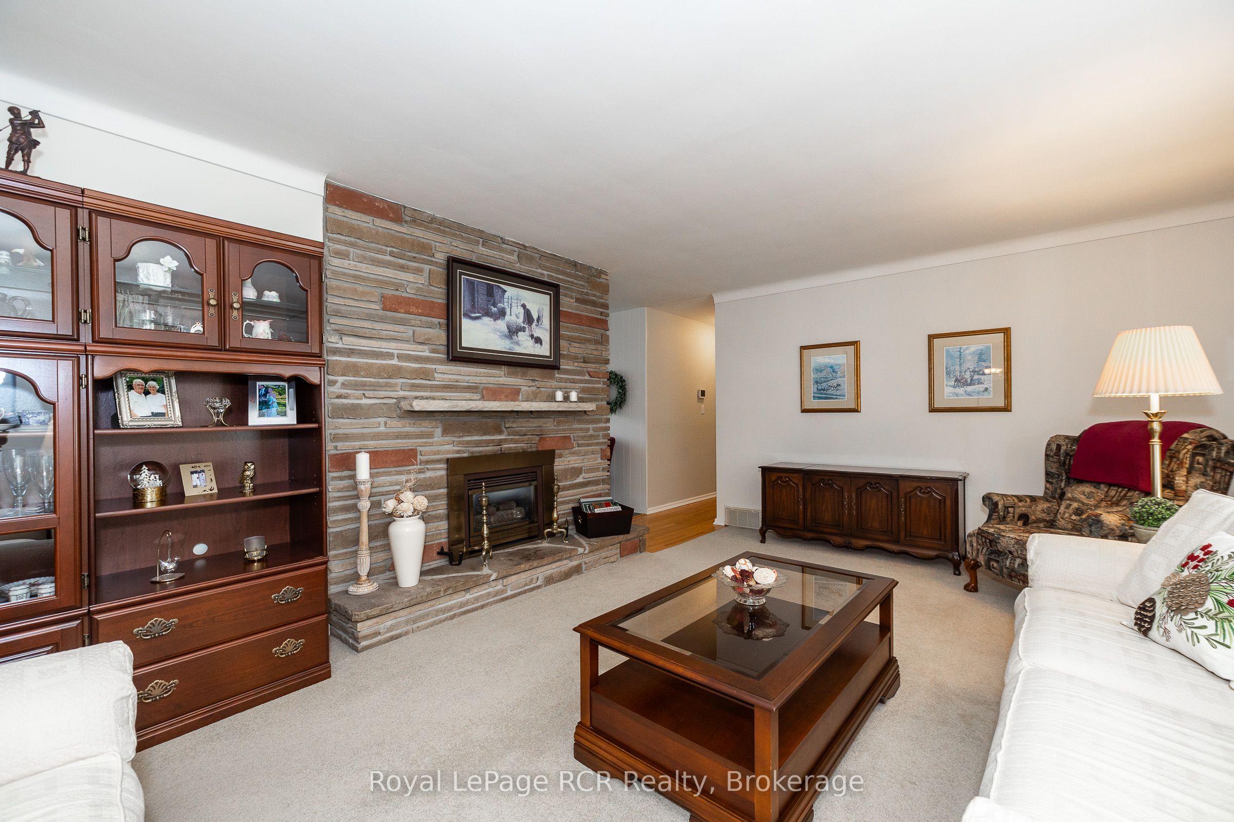 149 7th Avenue E Property Photo 17