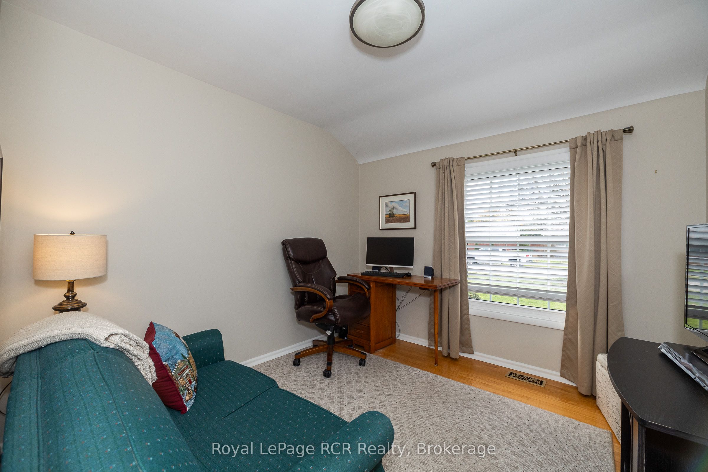 149 7th Avenue E Property Photo 35