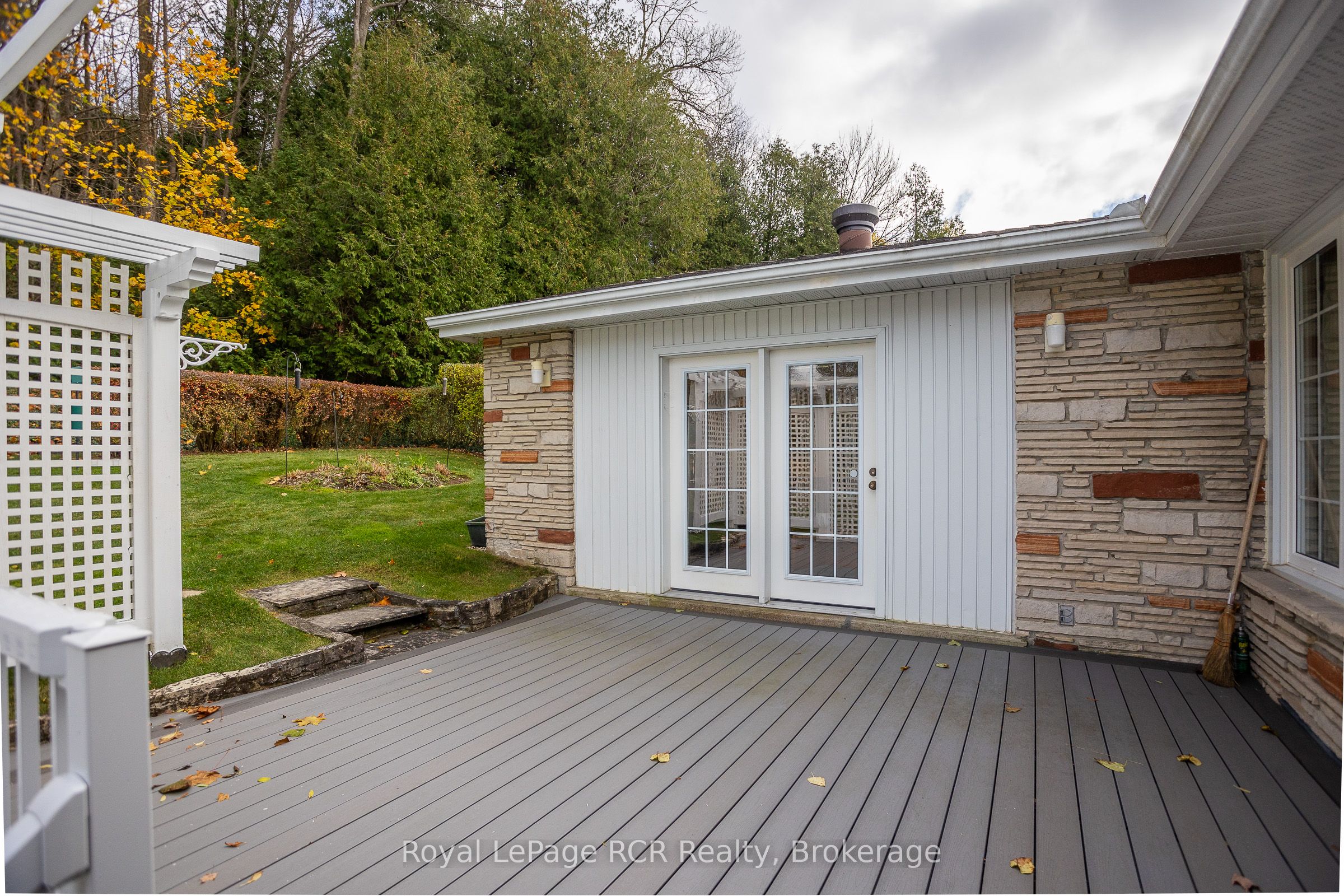 149 7th Avenue E Property Photo 40